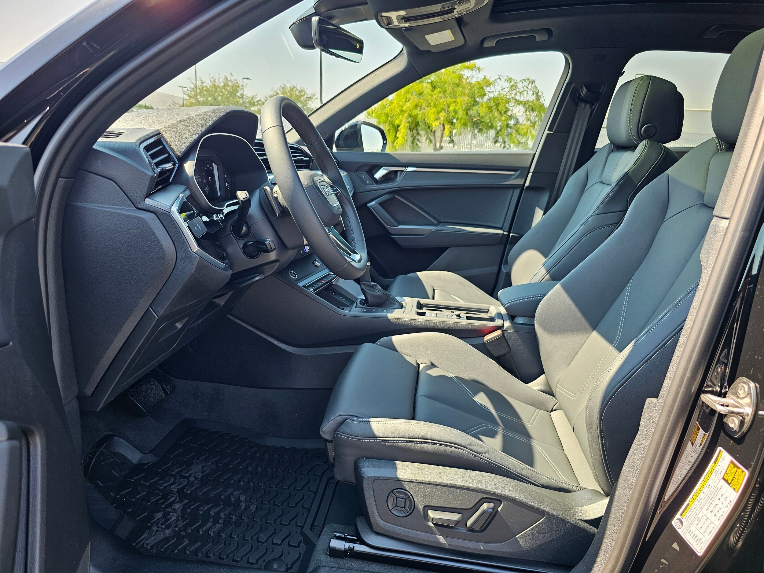 New 2025 Mythos Black Audi 45 S line Premium image 10