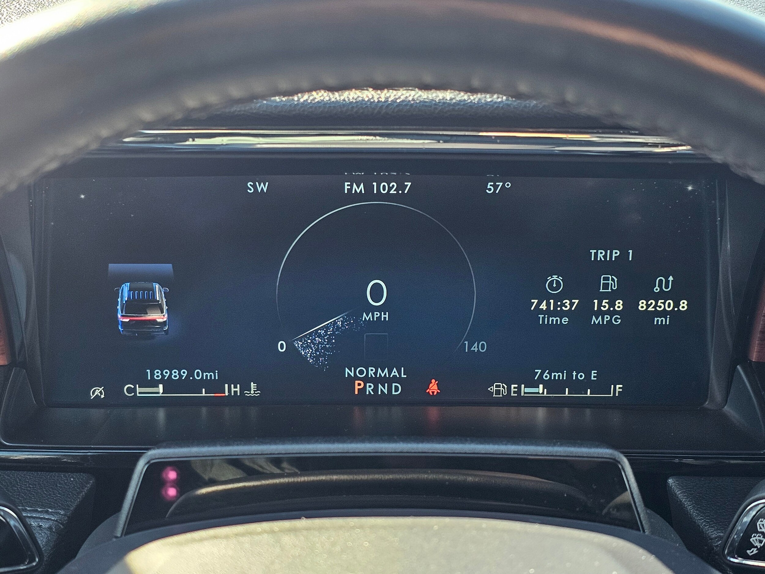 Used 2024 Infinite Black Metallic Clearcoat Lincoln Reserve image 49