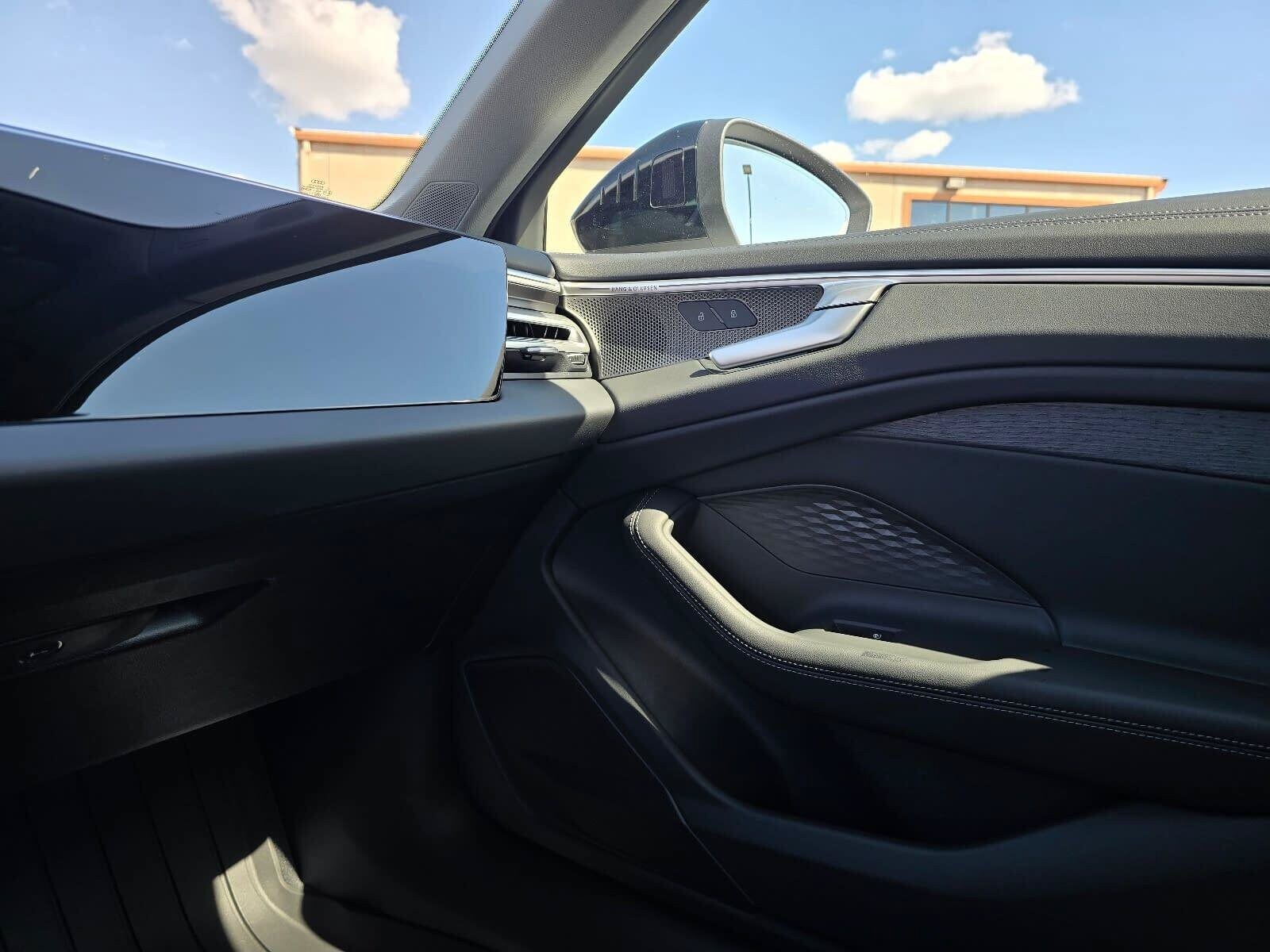 New 2026 Glacier White Audi Premium Plus image 25