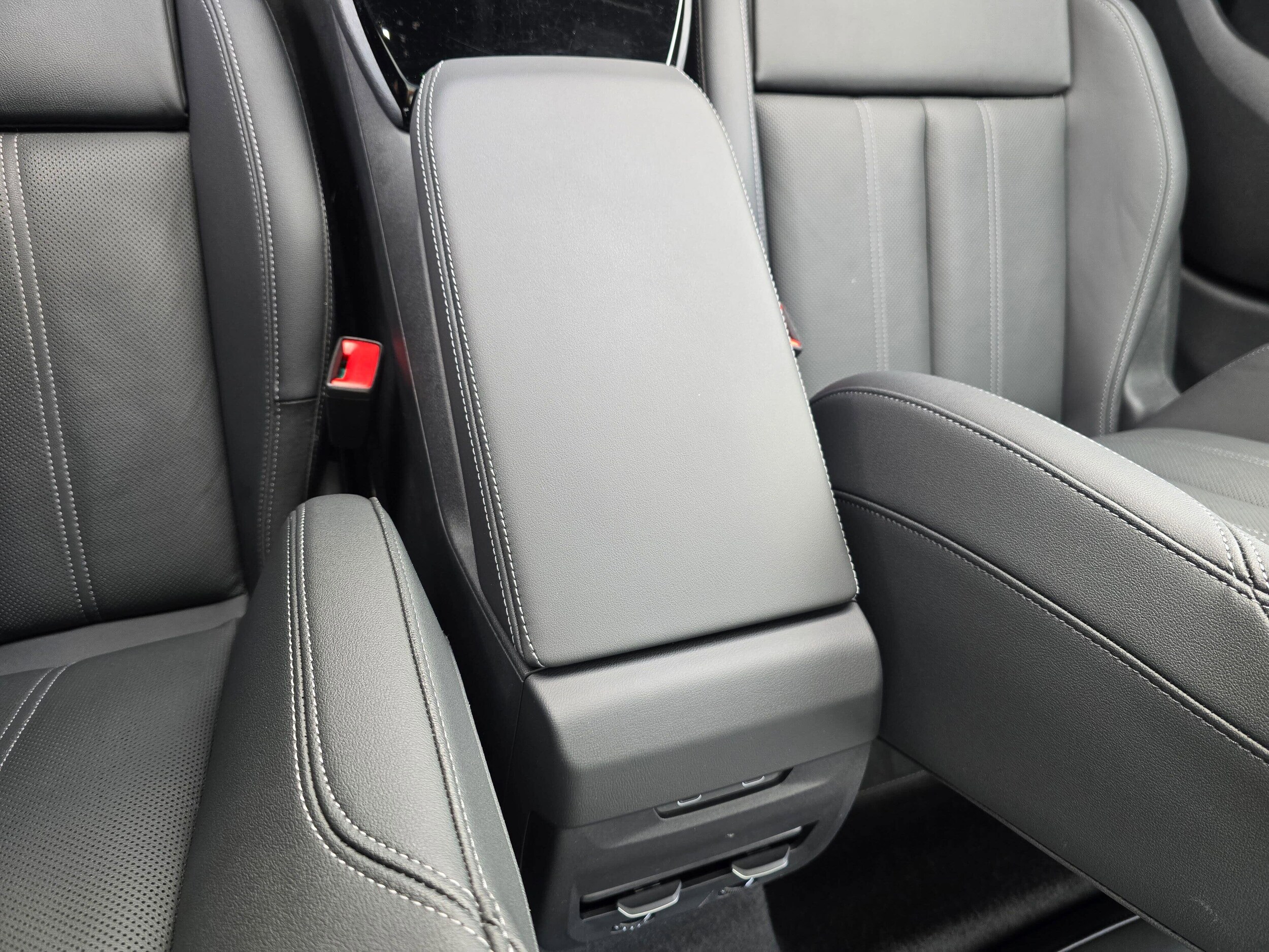 Certified Used 2025 Glacier White Metallic Audi Premium Plus image 23