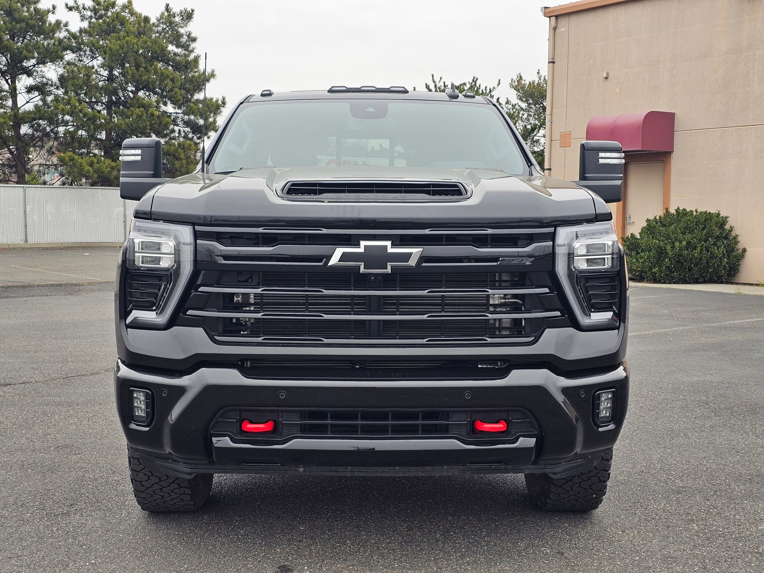 Used 2025 Black Chevrolet LTZ image 6