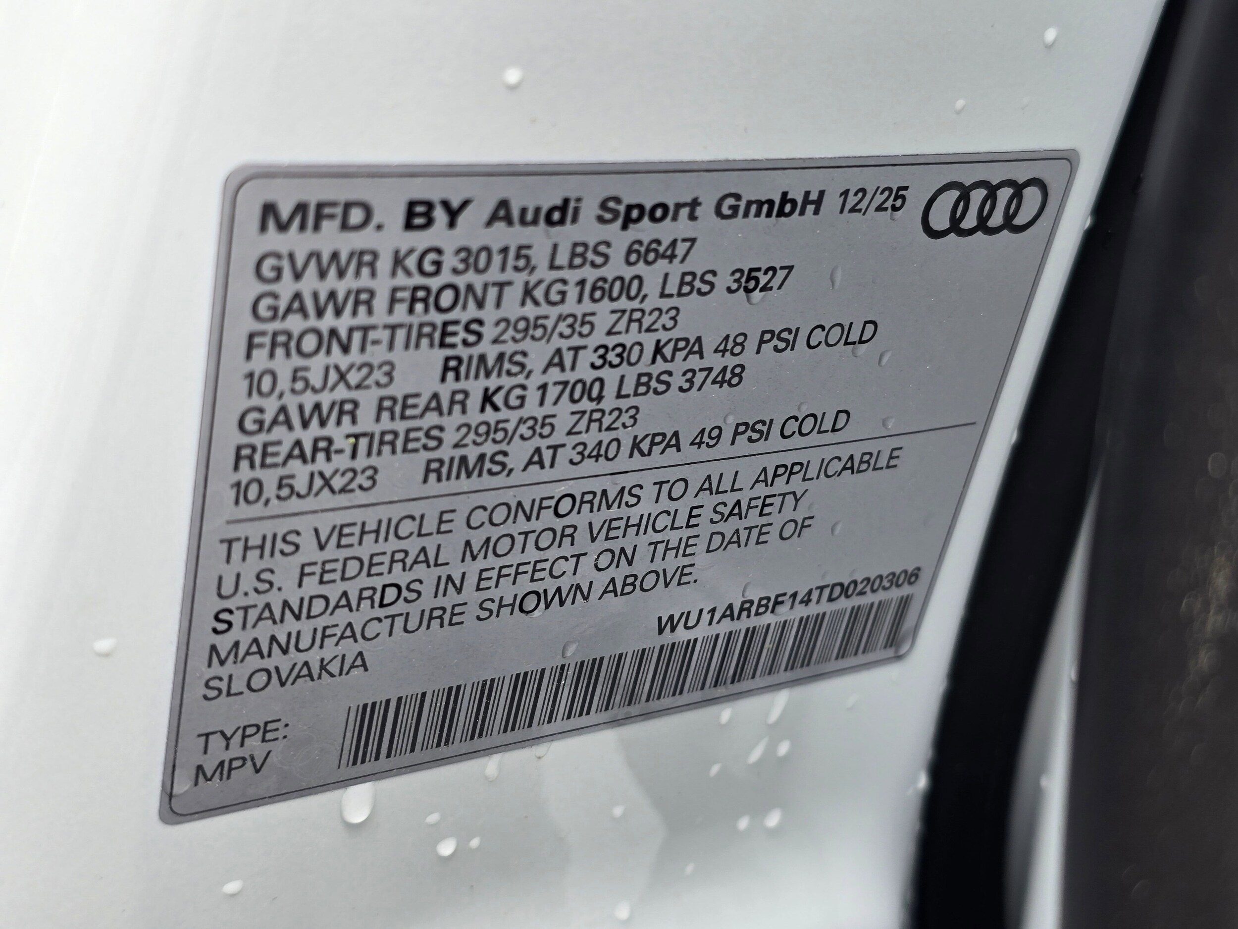 New 2026 Glacier White Audi 4.0T performance image 61