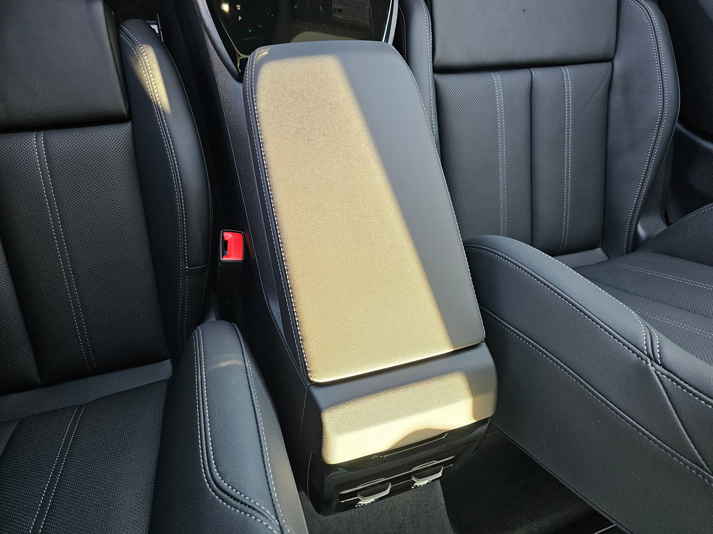 New 2026 Mythos Black Audi Premium Plus image 32