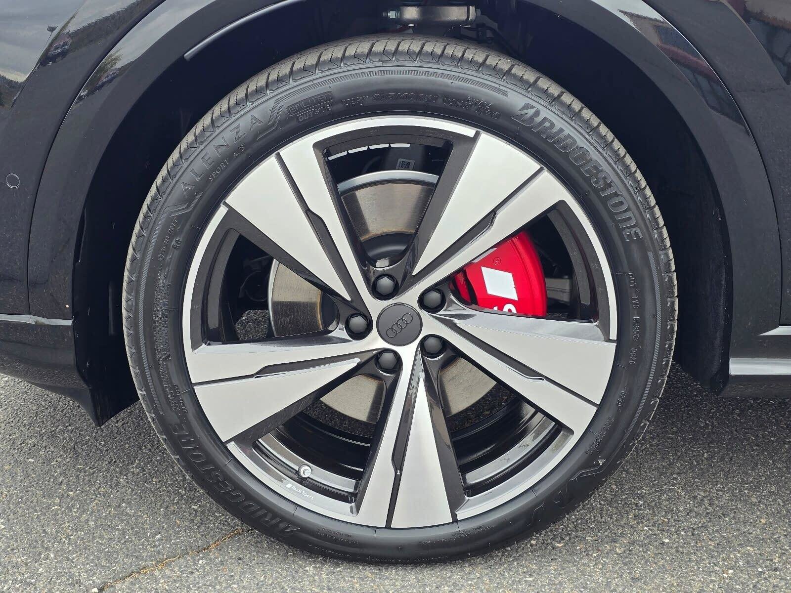 New 2026 Mythos Black Audi 3.0T Premium Plus image 8
