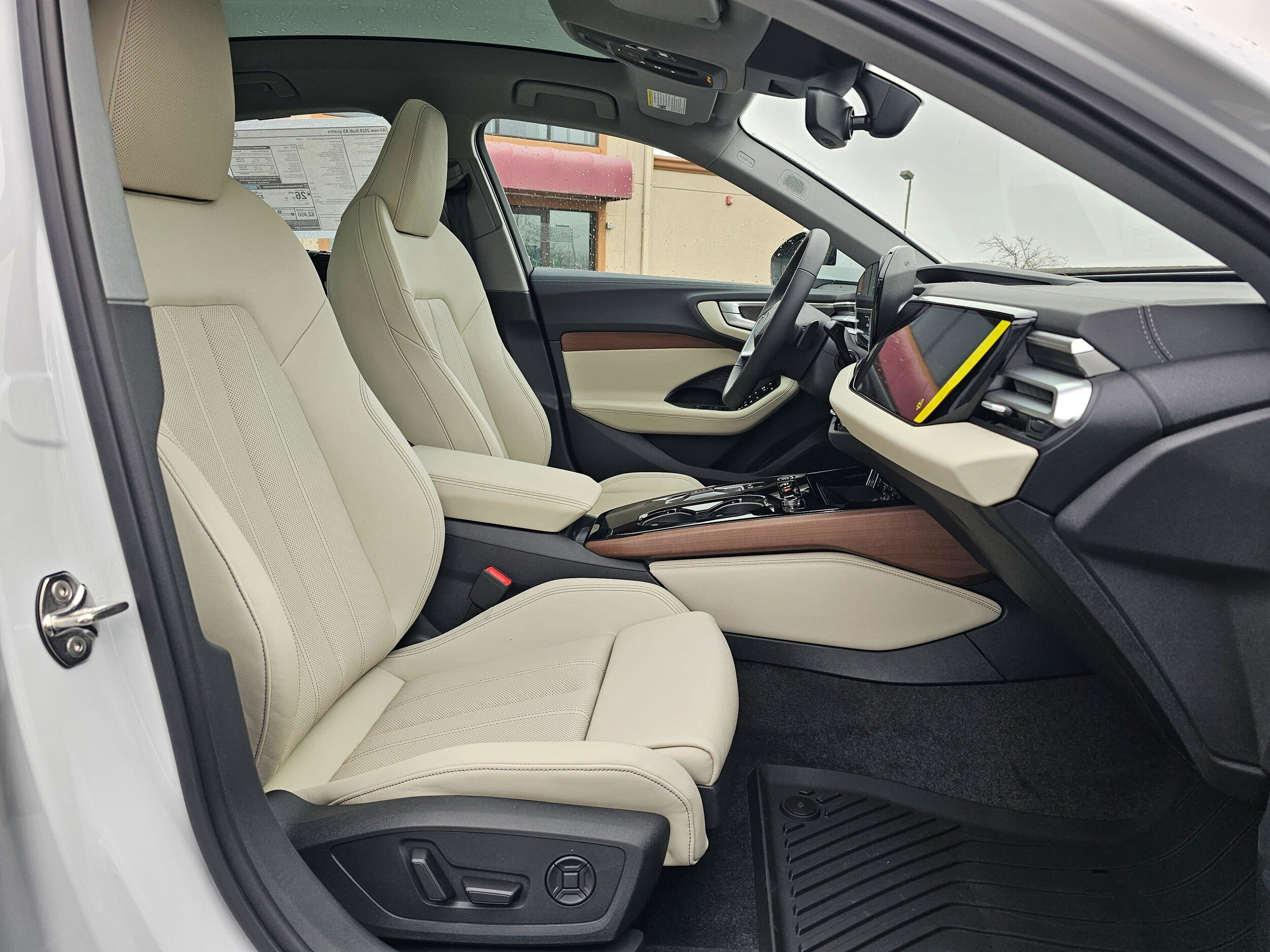 New 2025 Glacier White Audi 2.0T Prestige image 16