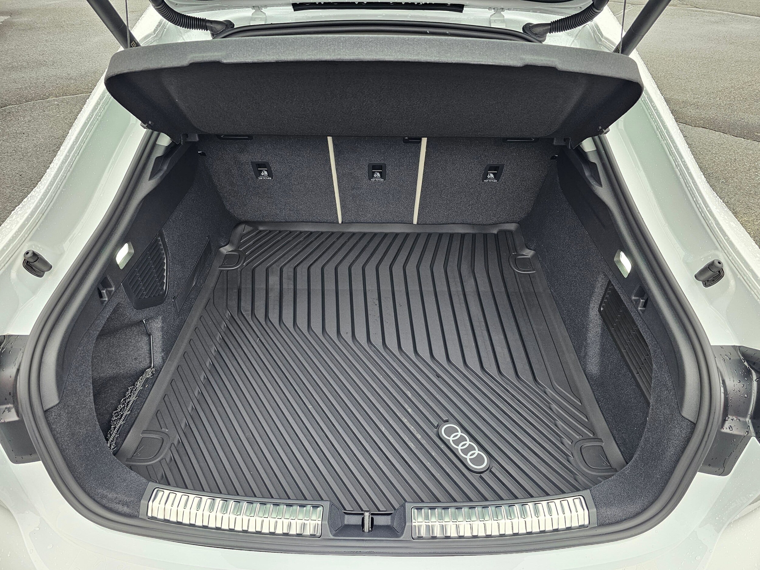 New 2025 Glacier White Audi 2.0T Prestige image 31