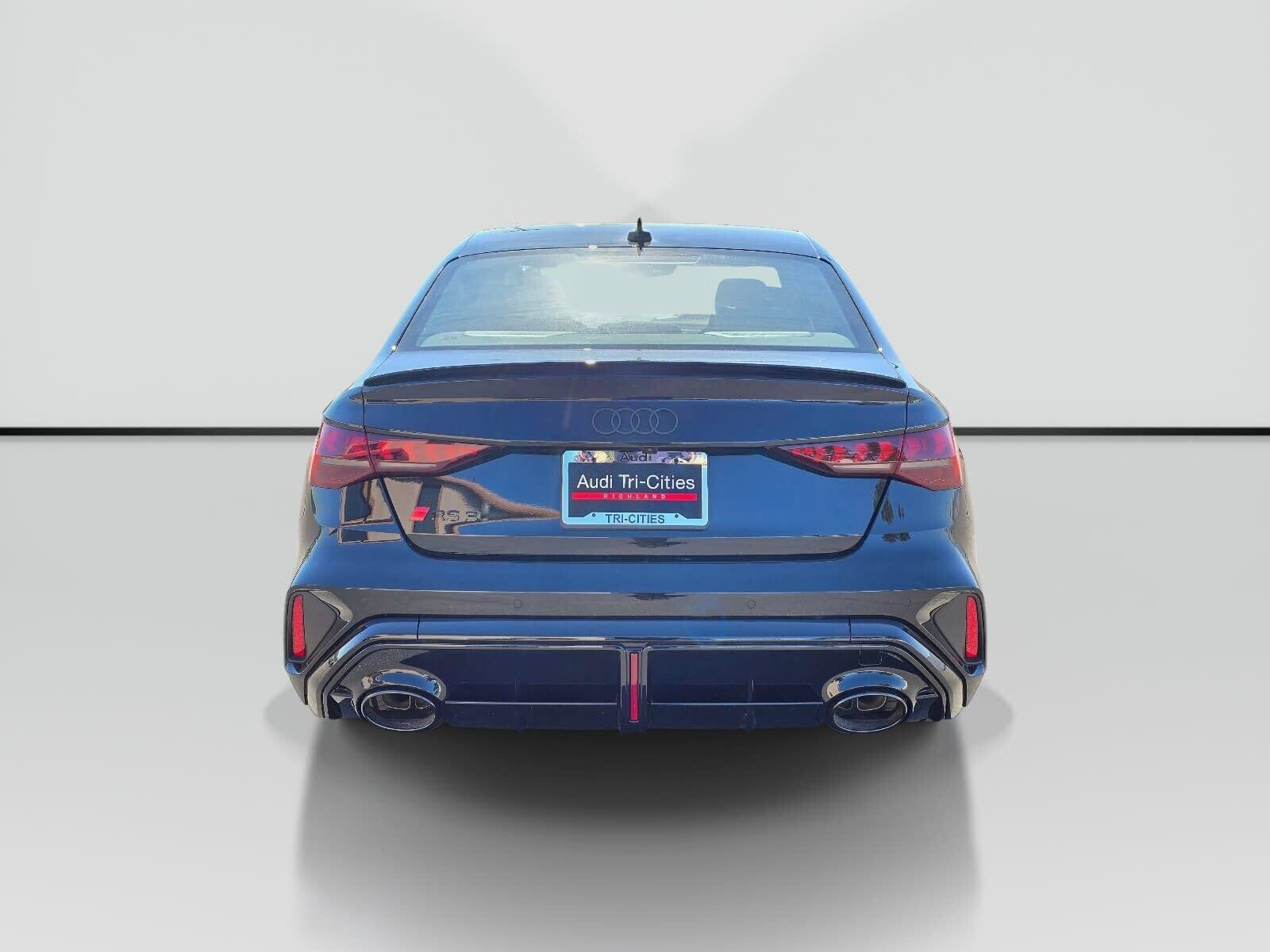 New 2026 Mythos Black Audi 2.5T image 5