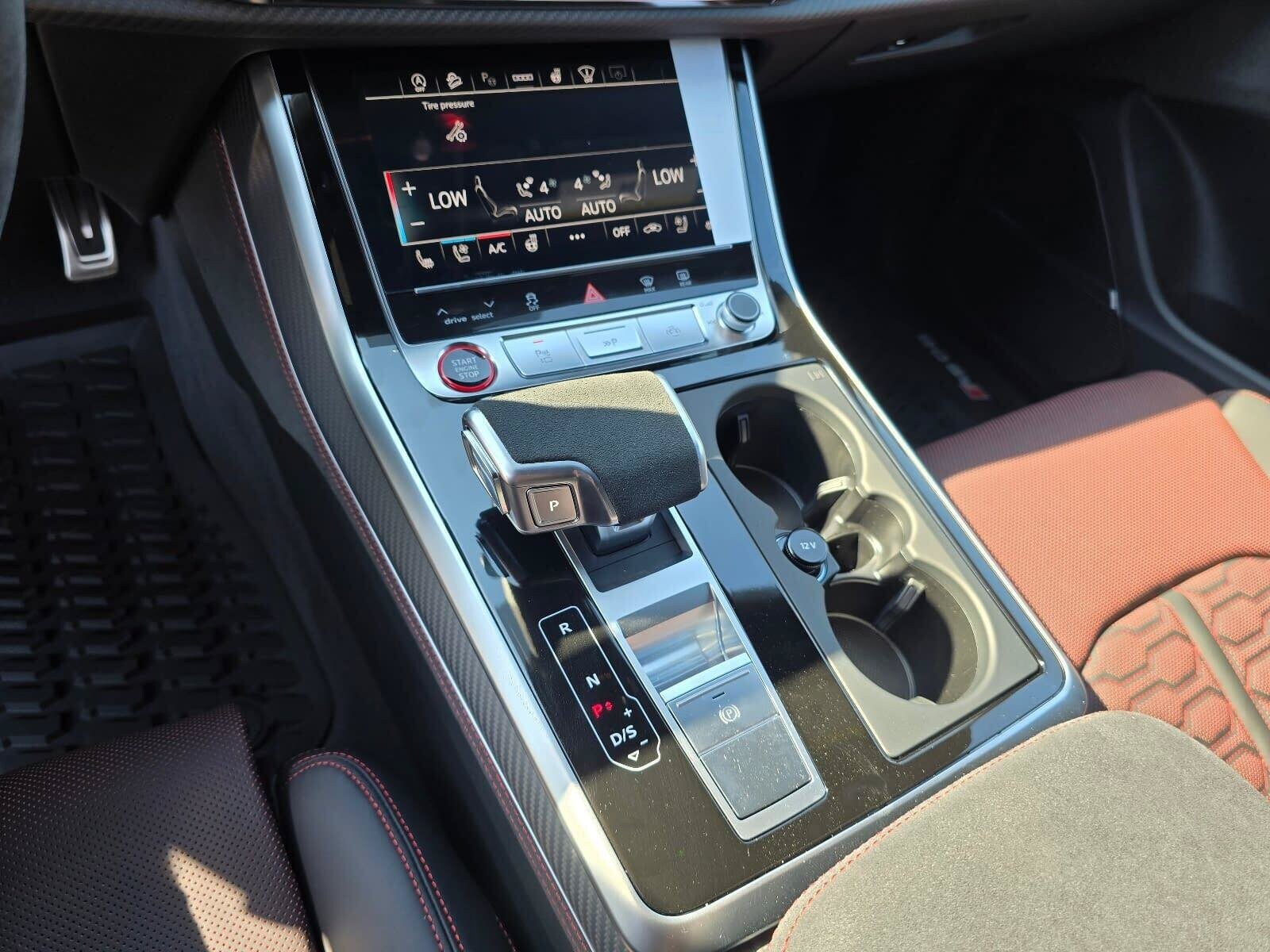 New 2026 Daytona Gray Pearl Audi 4.0T performance image 22