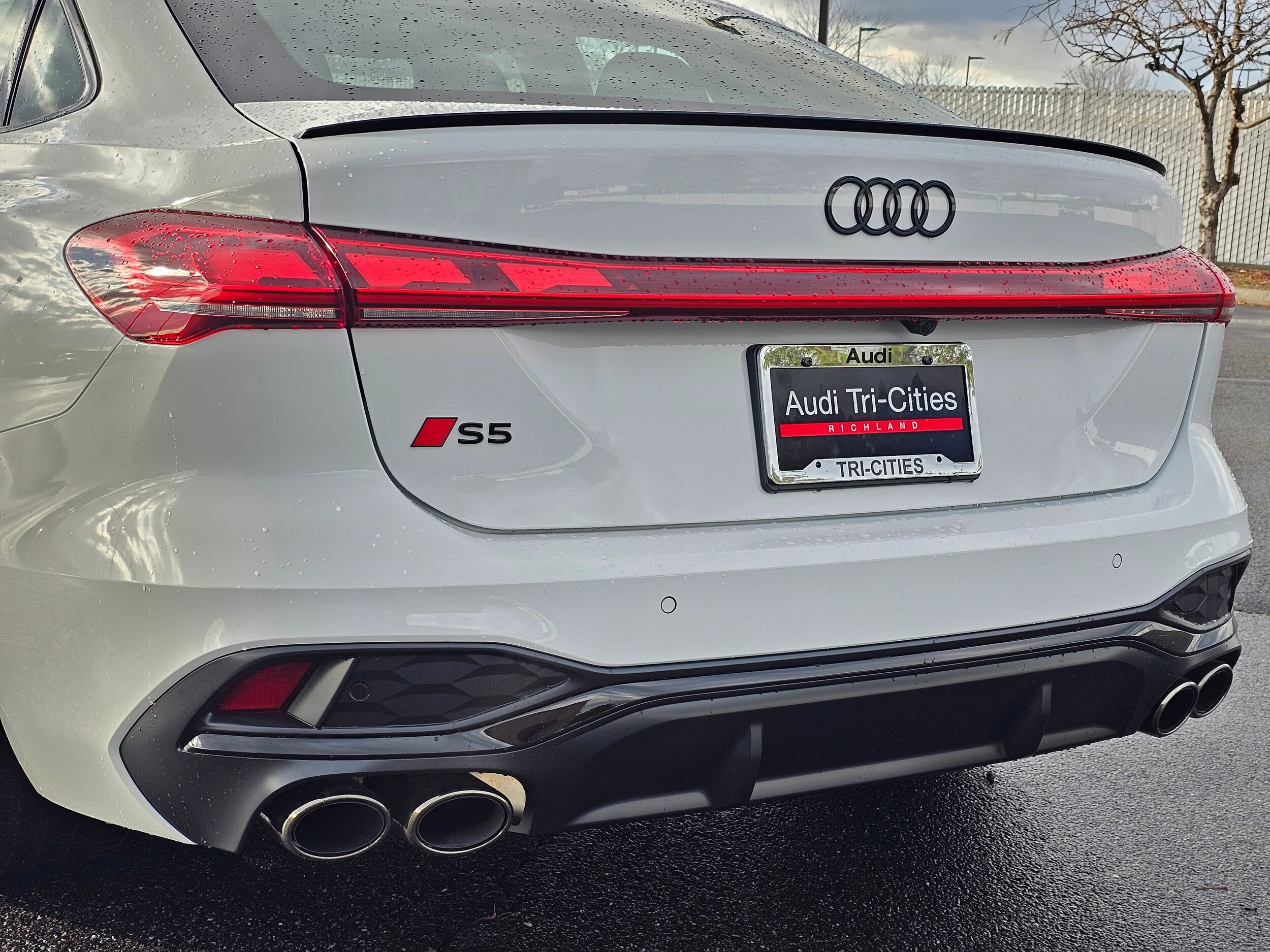 New 2025 Glacier White Audi 3.0T Prestige image 7