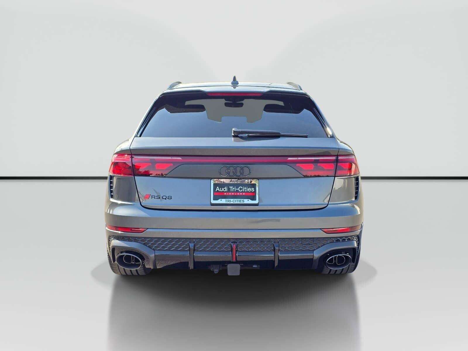 New 2026 Daytona Gray Pearl Audi 4.0T performance image 5