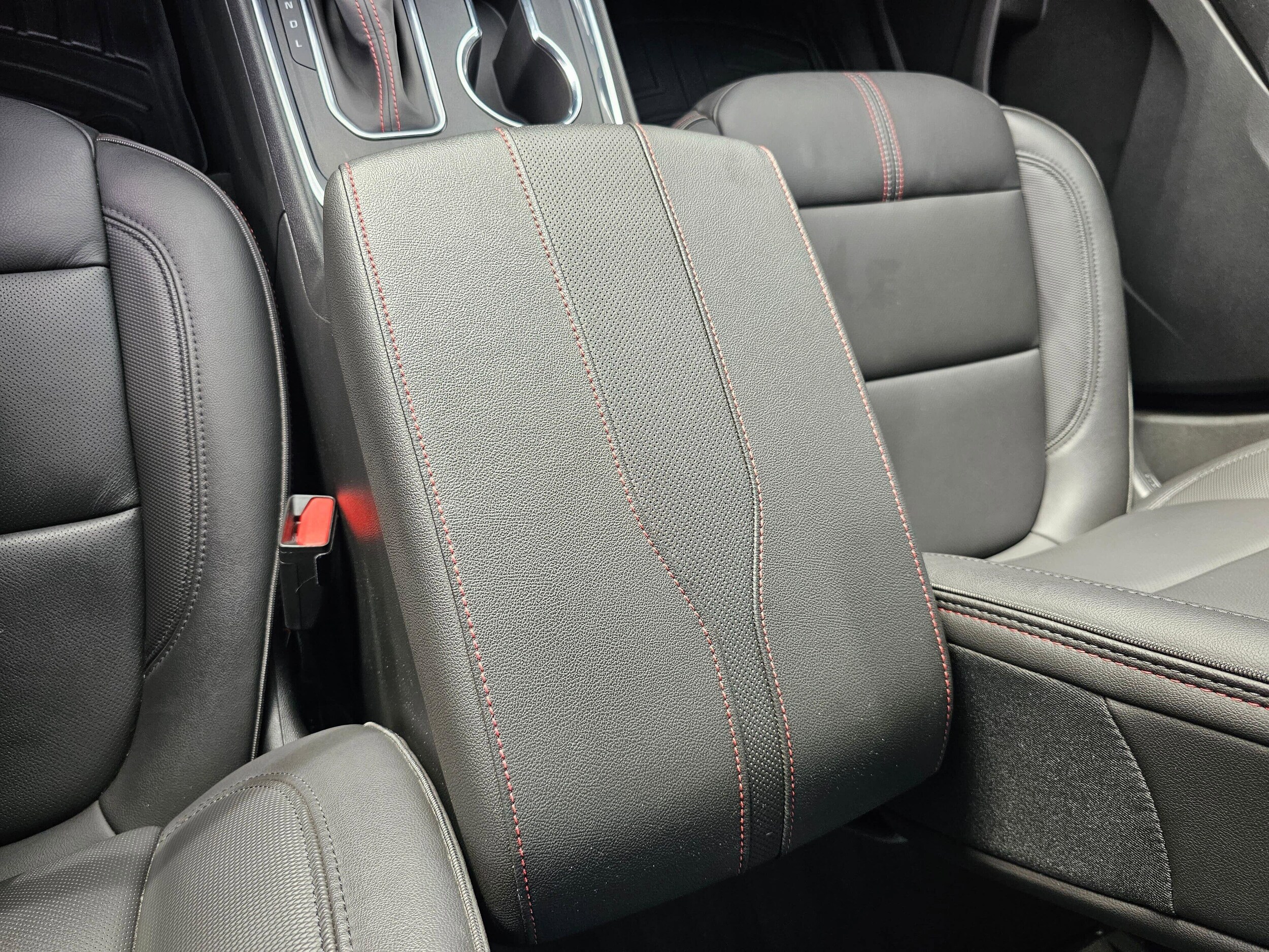 Used 2023 Iridescent Pearl Tricoat Chevrolet RS image 24