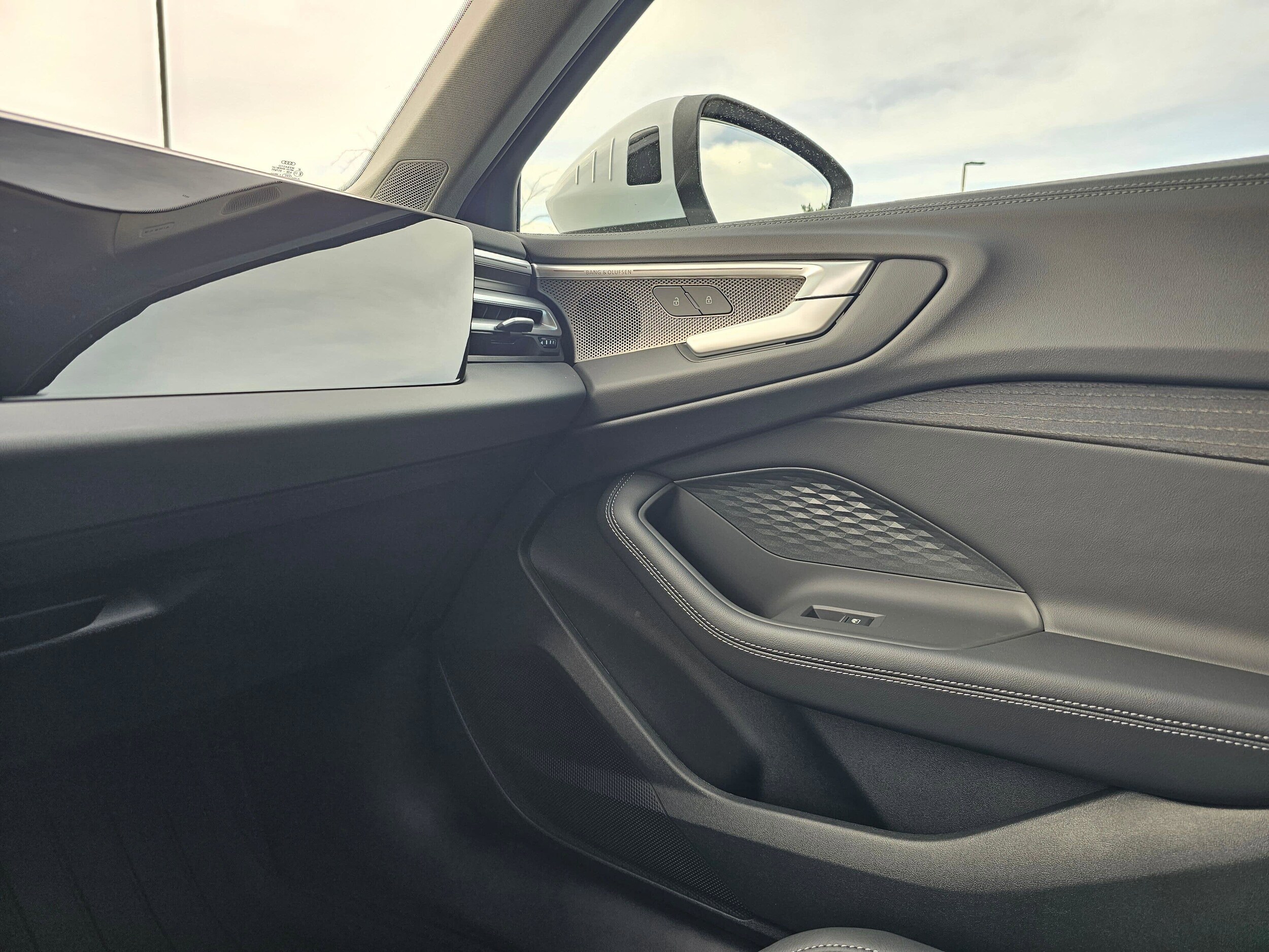 New 2025 Glacier White Audi 2.0T Premium Plus image 17