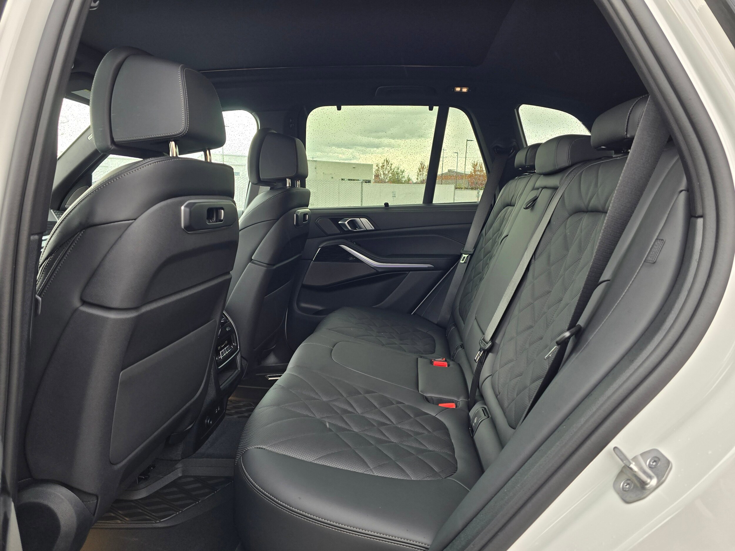 Used 2026 Mineral White Metallic BMW xDrive50e image 45