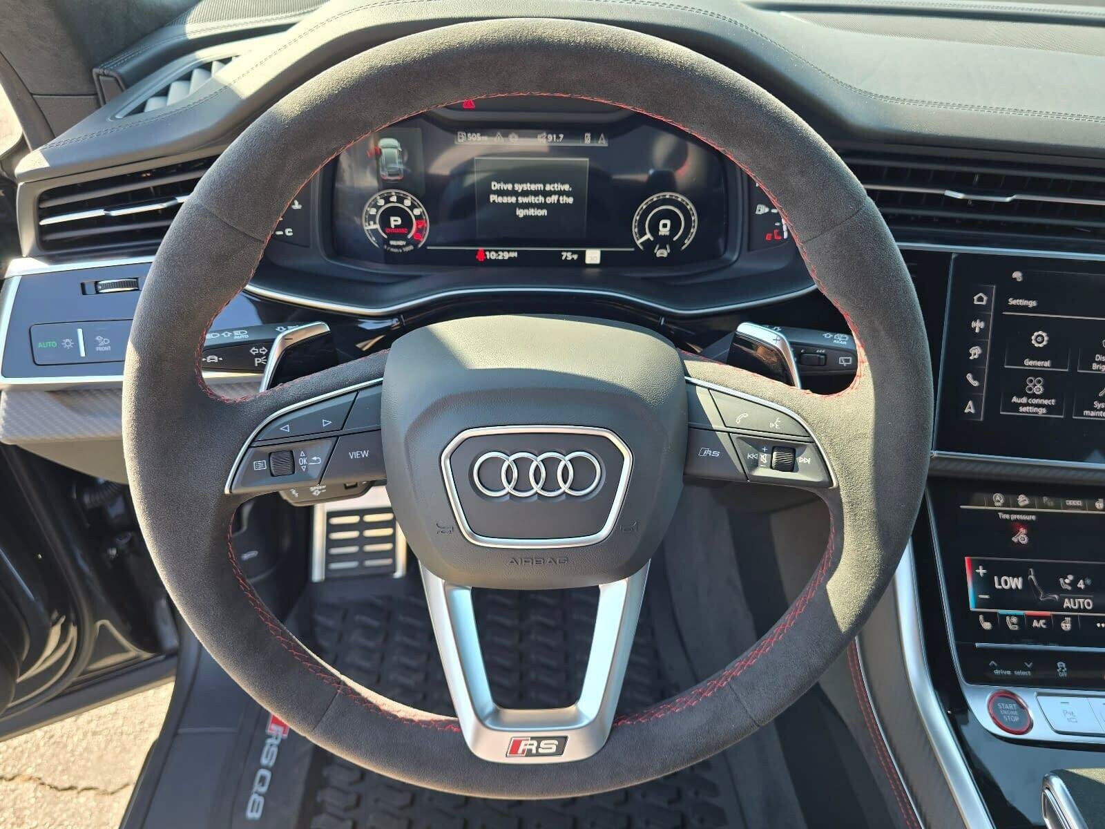 New 2026 Daytona Gray Pearl Audi 4.0T performance image 16