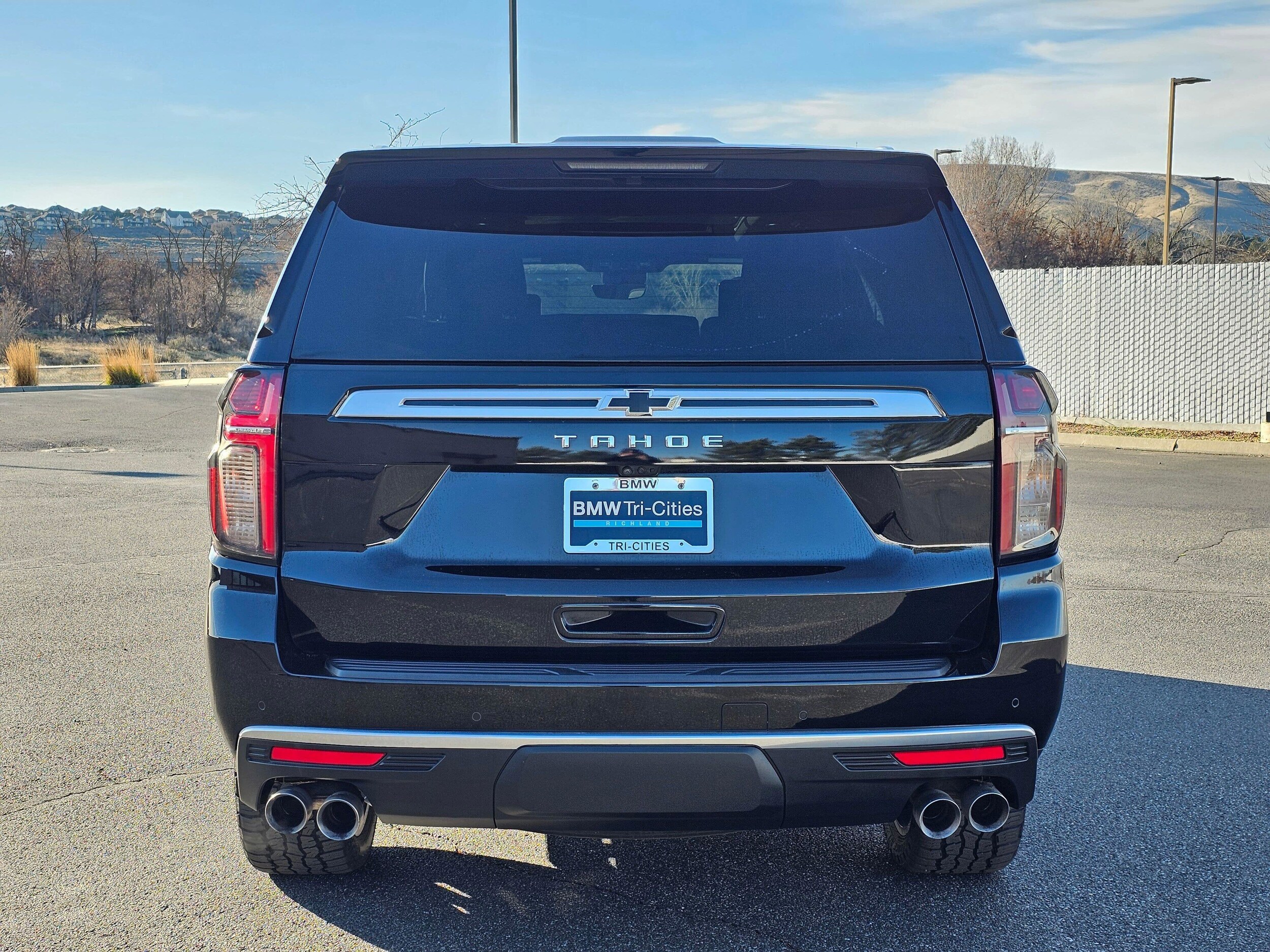 Used 2023 Black Chevrolet High Country image 5