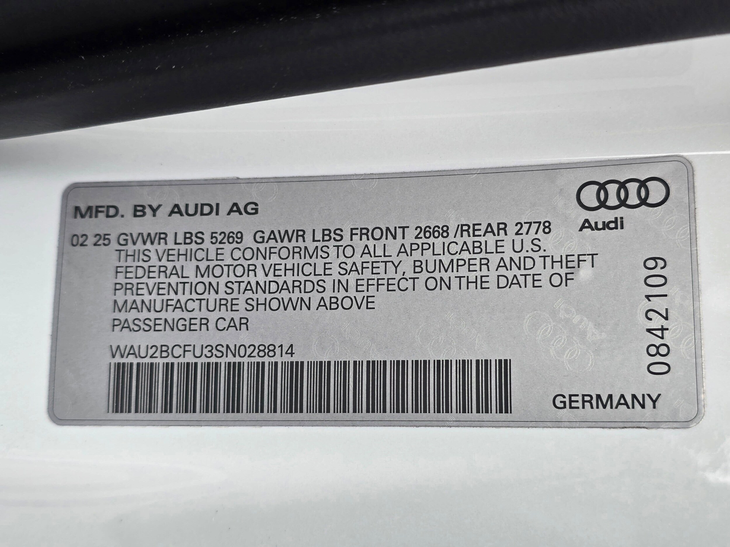 Certified Used 2025 Glacier White Metallic Audi Premium Plus image 30