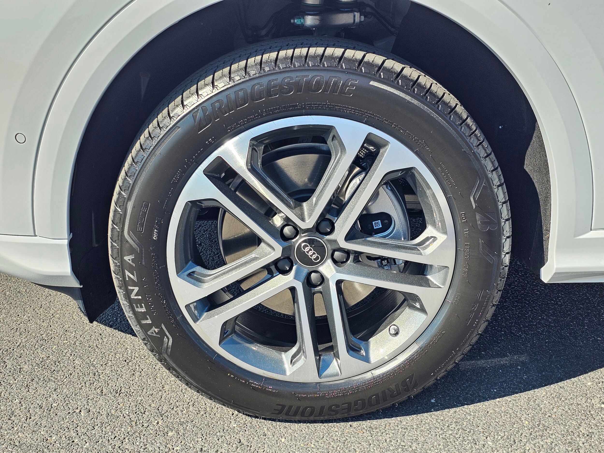 New 2025 Glacier White Audi 2.0T Premium Plus image 8