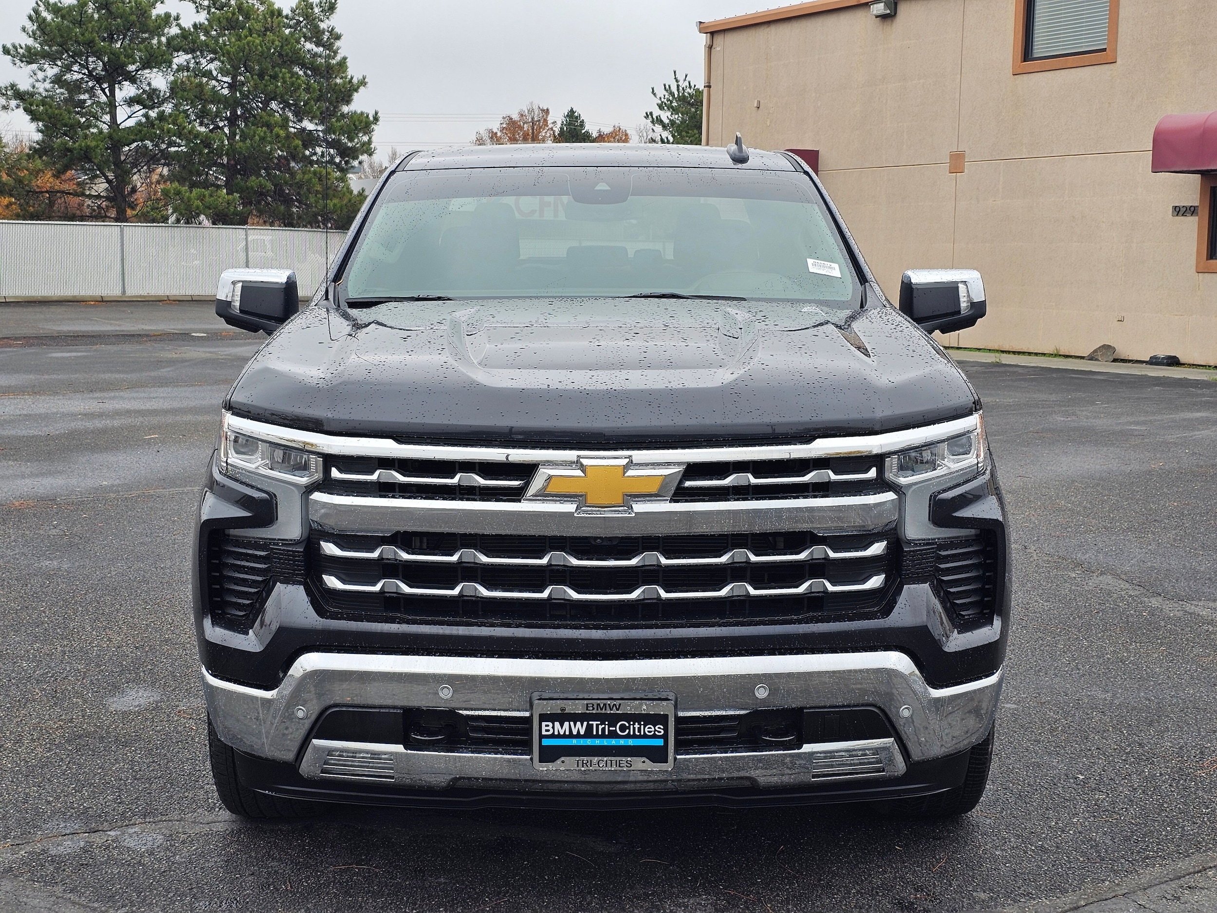 Used 2024 Dark Ash Metallic Chevrolet LTZ image 6