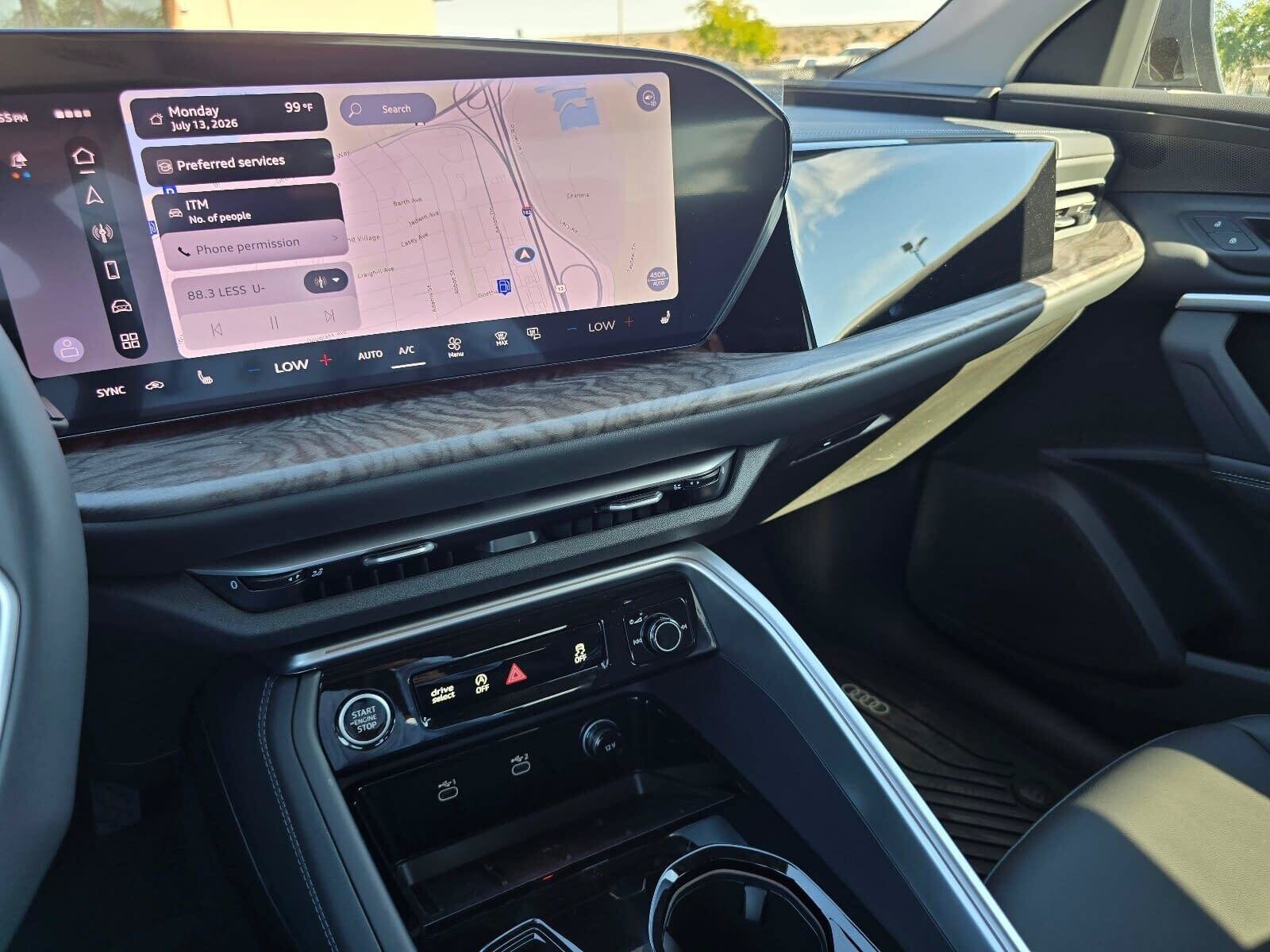 New 2026 Daytona Gray Pearl Audi 2.0T Premium image 18