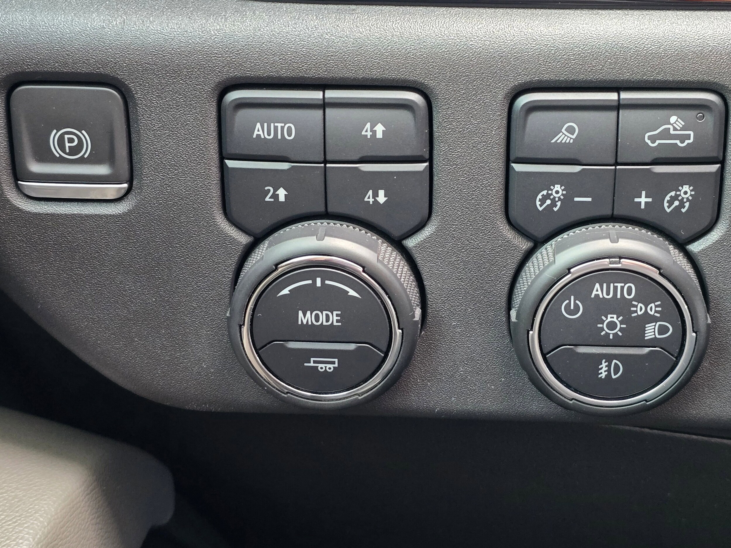 Used 2023 Black Chevrolet ZR2 image 63