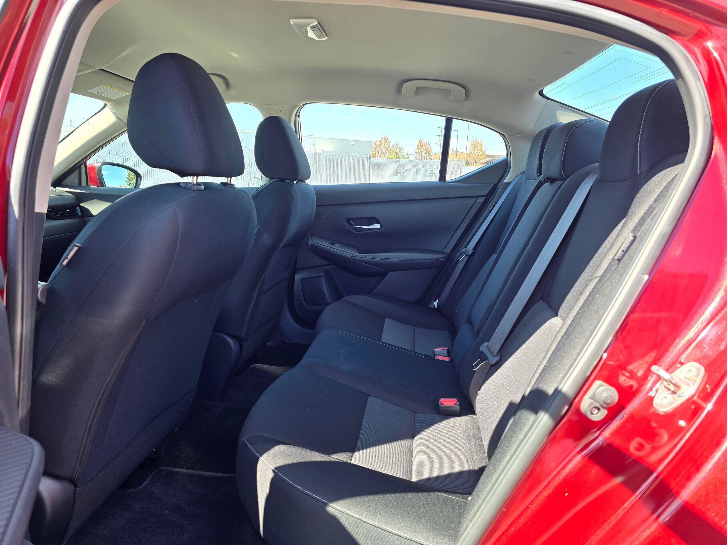 Used 2021 Scarlet Ember Tintcoat Nissan SV image 12