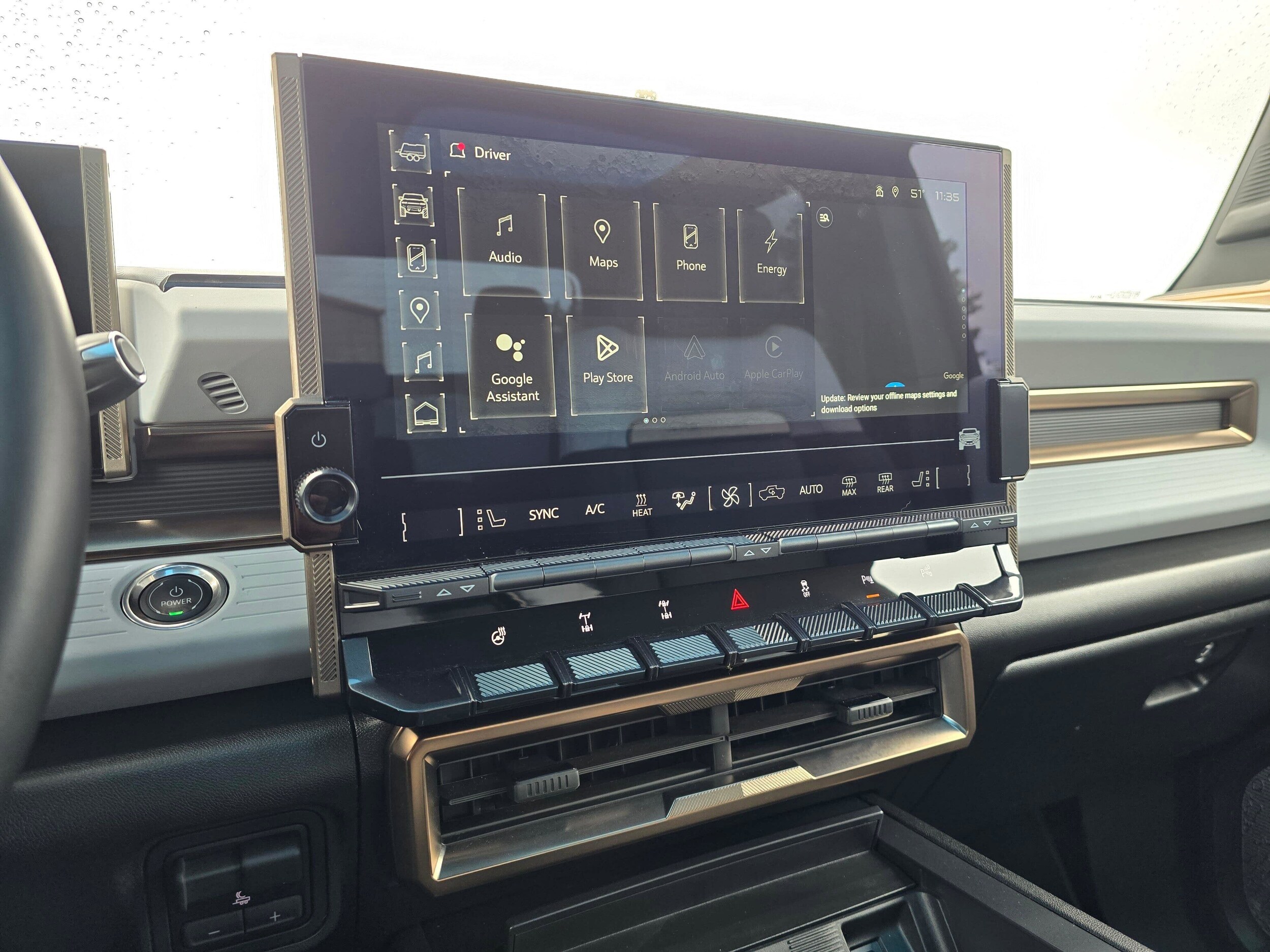 Used 2024 Void Black GMC 2X image 19