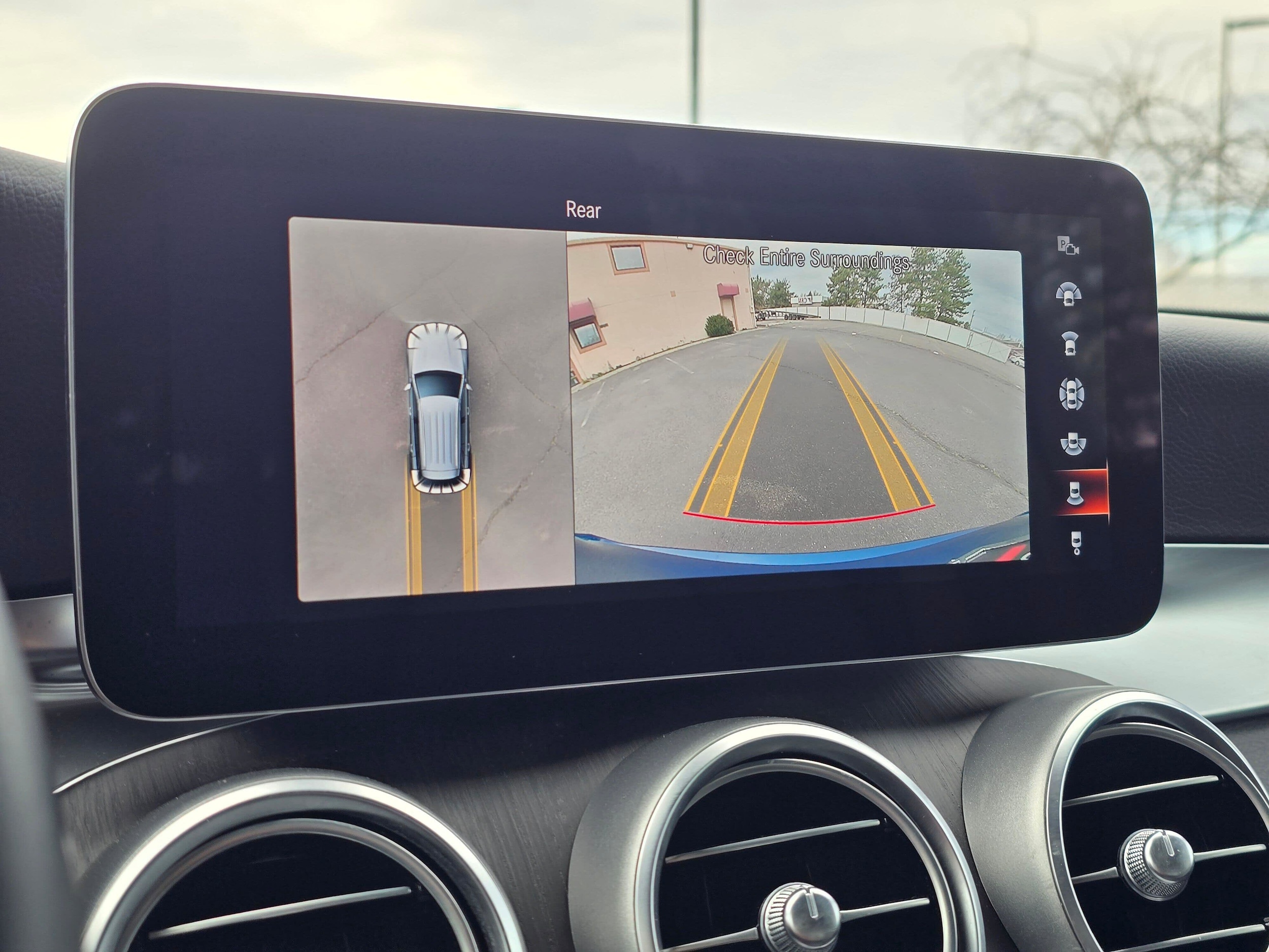 Used 2022 Starling Blue Metallic Mercedes-Benz GLC 300 image 19