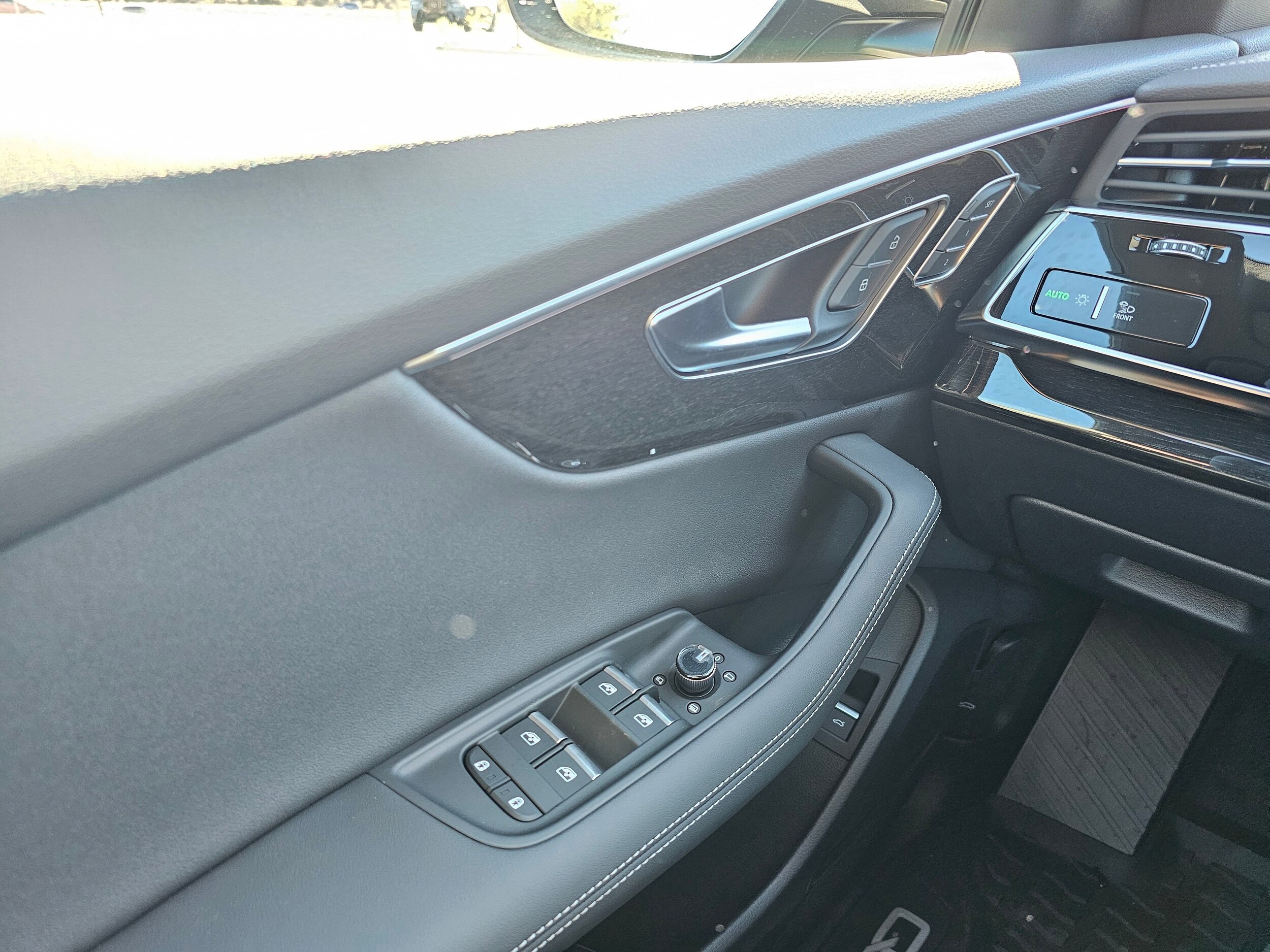 New 2026 Mythos Black Audi 55 Premium Plus image 57