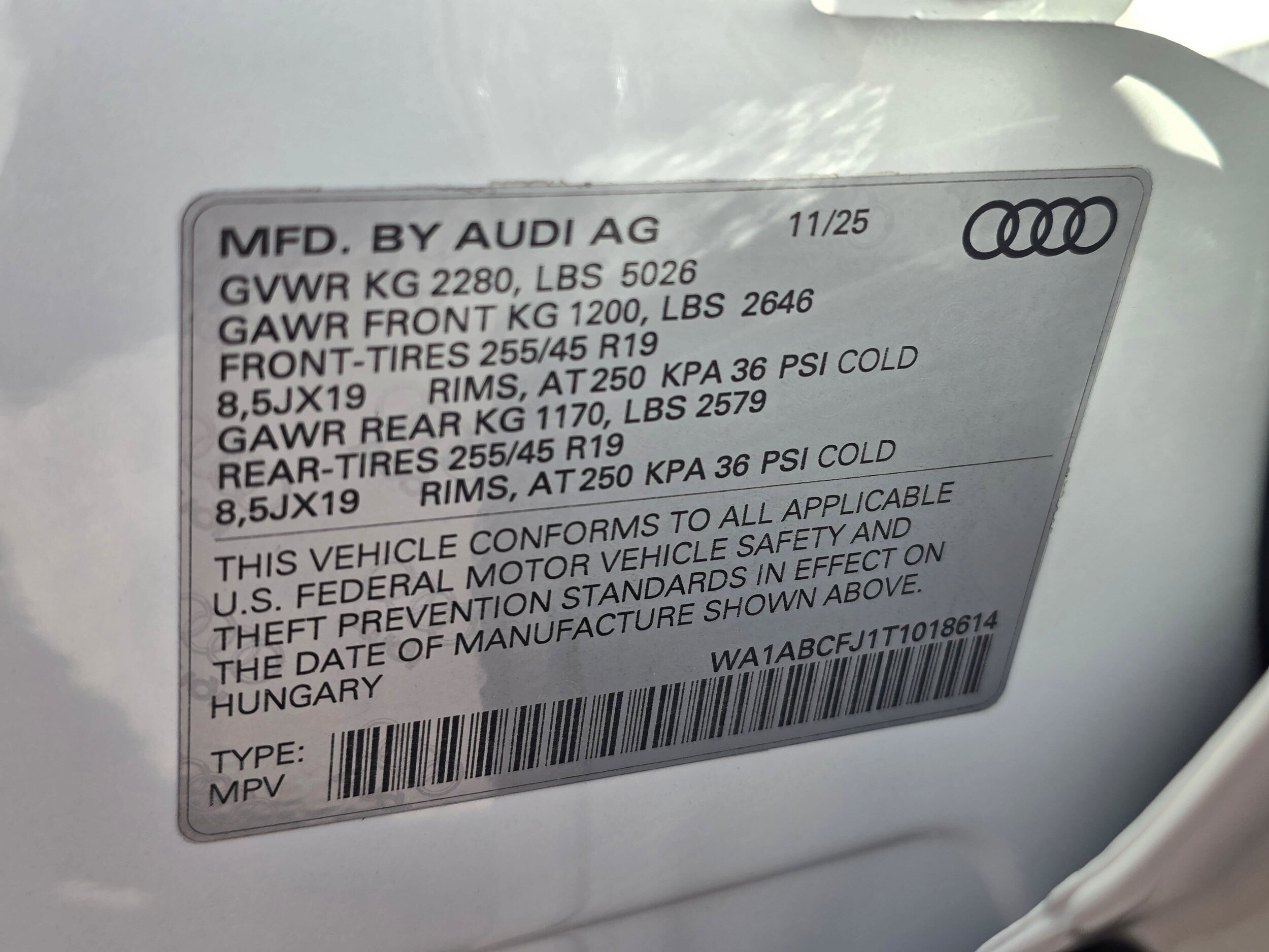 New 2026 Glacier White Audi S line image 31