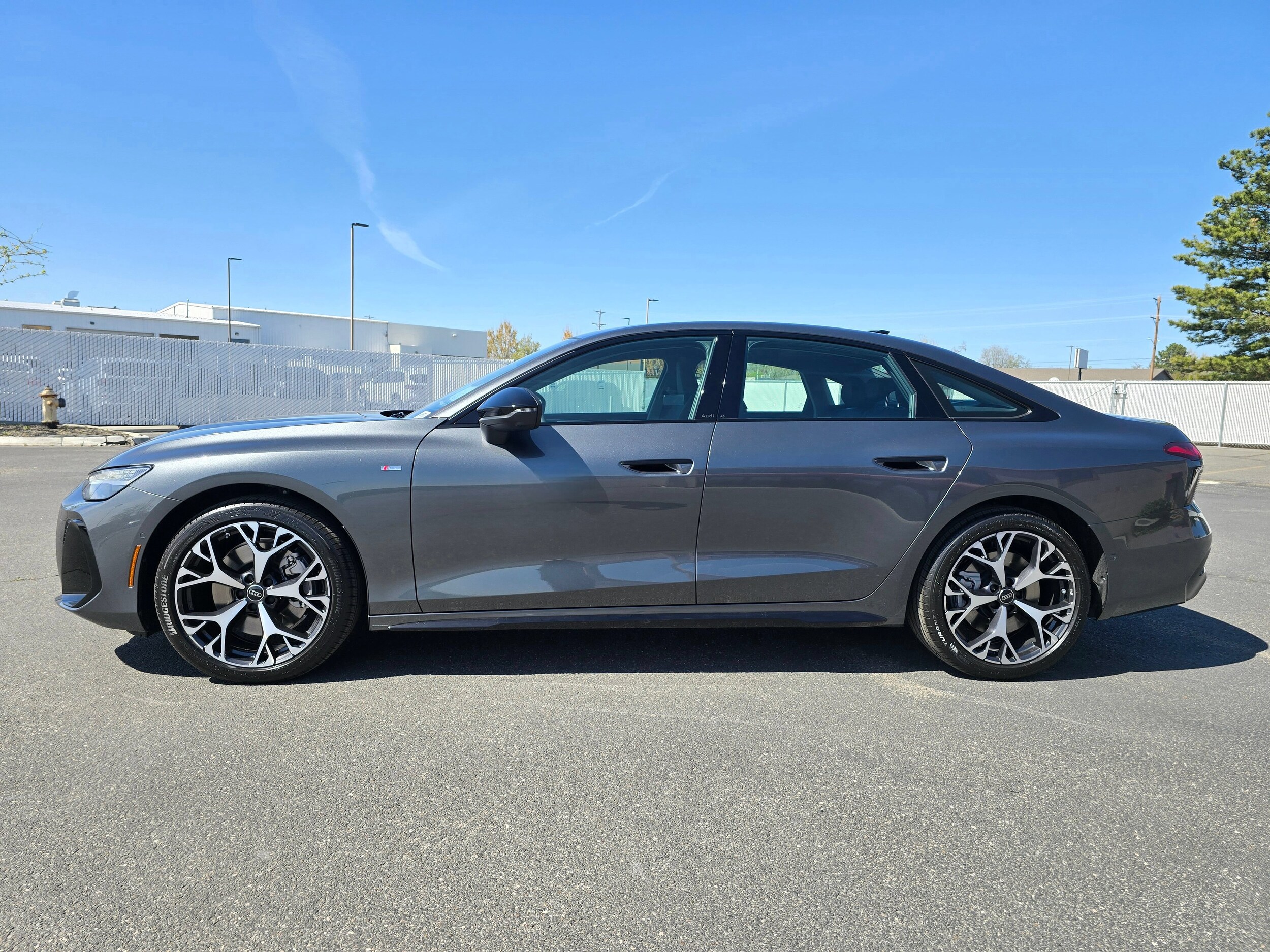 New 2026 Daytona Gray Pearl Audi Premium Plus image 35