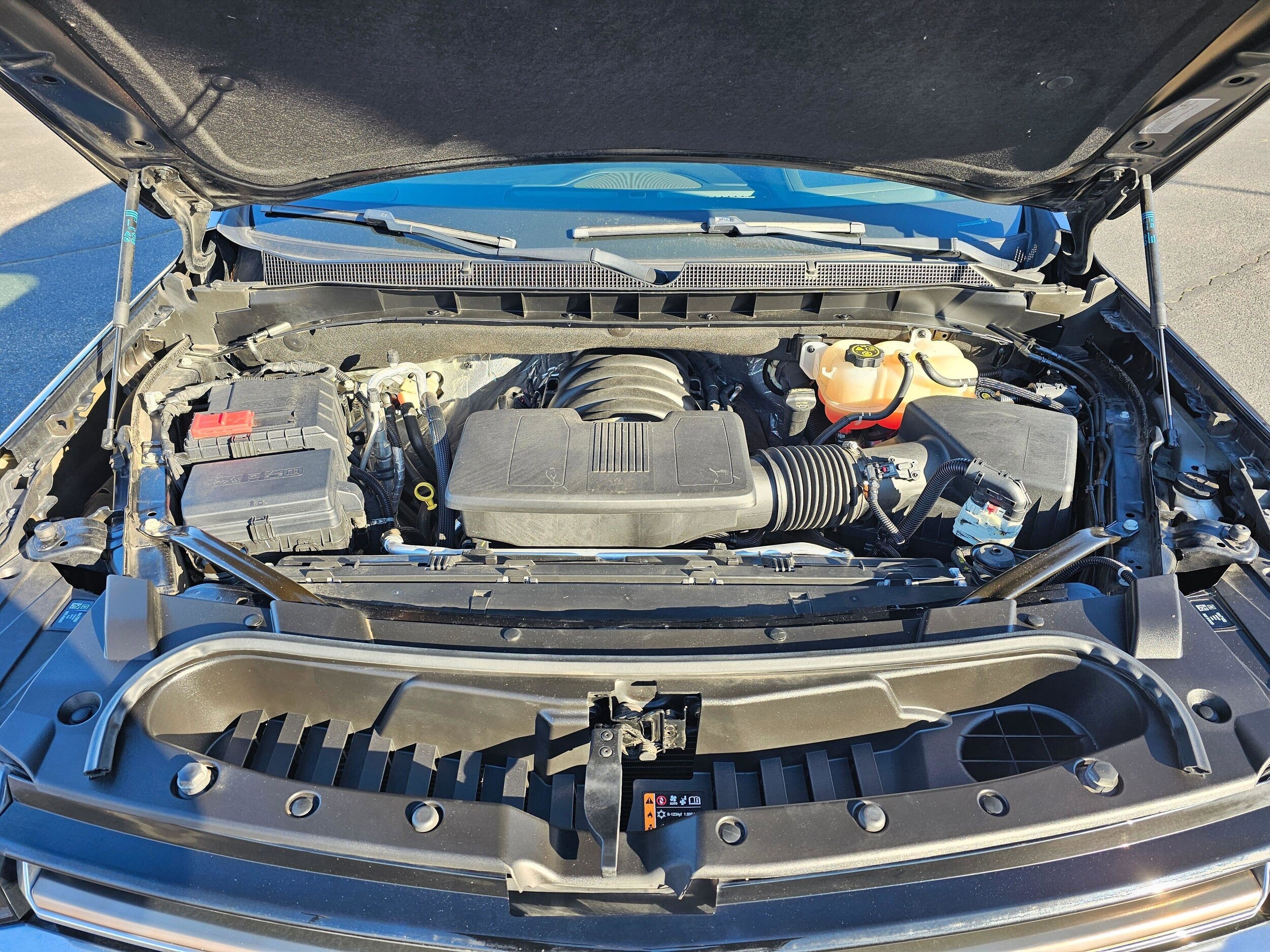 Used 2023 Black Chevrolet High Country image 9