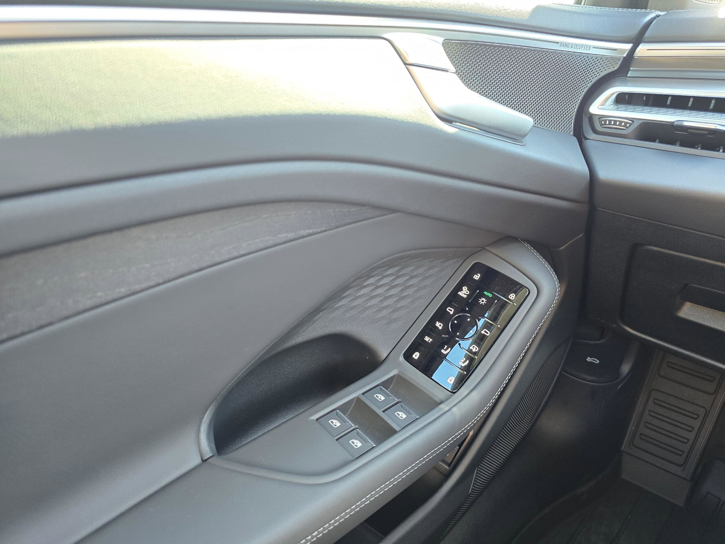 New 2026 Mythos Black Audi Premium Plus image 28