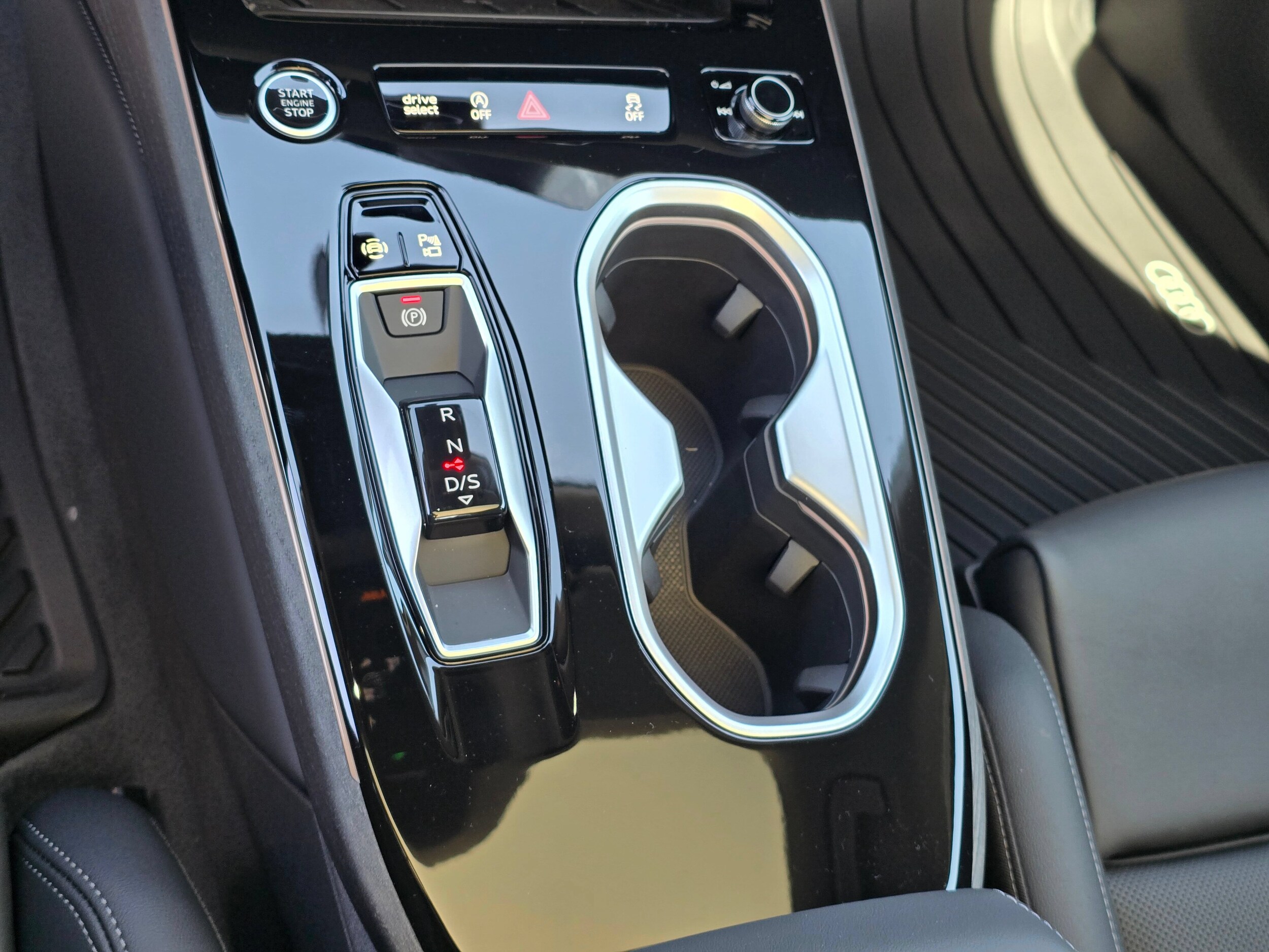 New 2026 Glacier White Audi Premium Plus image 52
