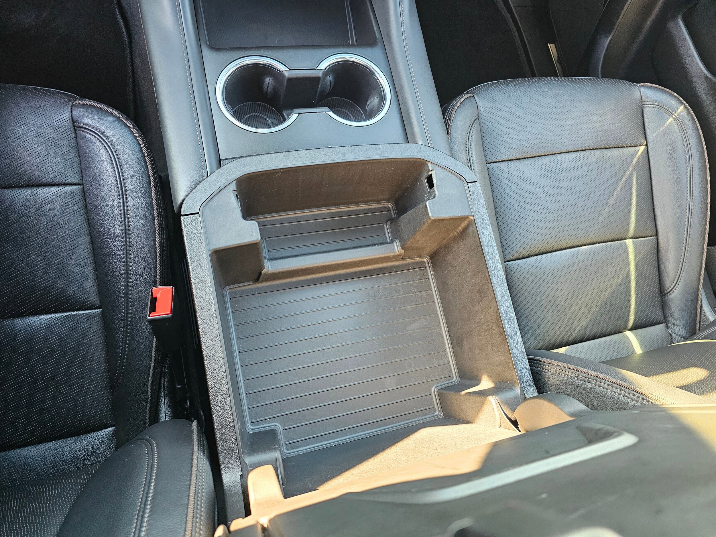 Used 2023 Black Chevrolet High Country image 57