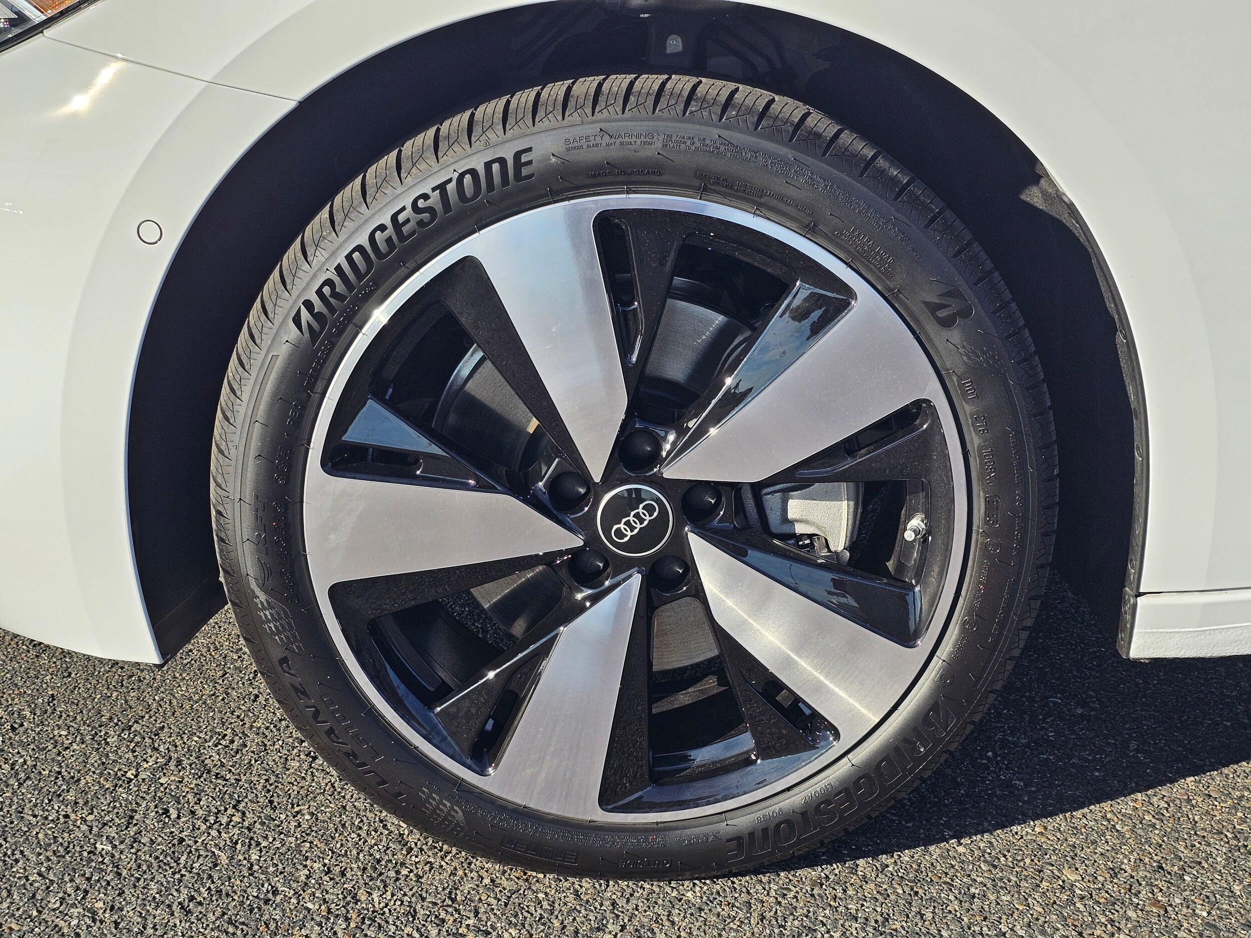 New 2025 Arkona White Audi 2.0T Premium Plus image 8