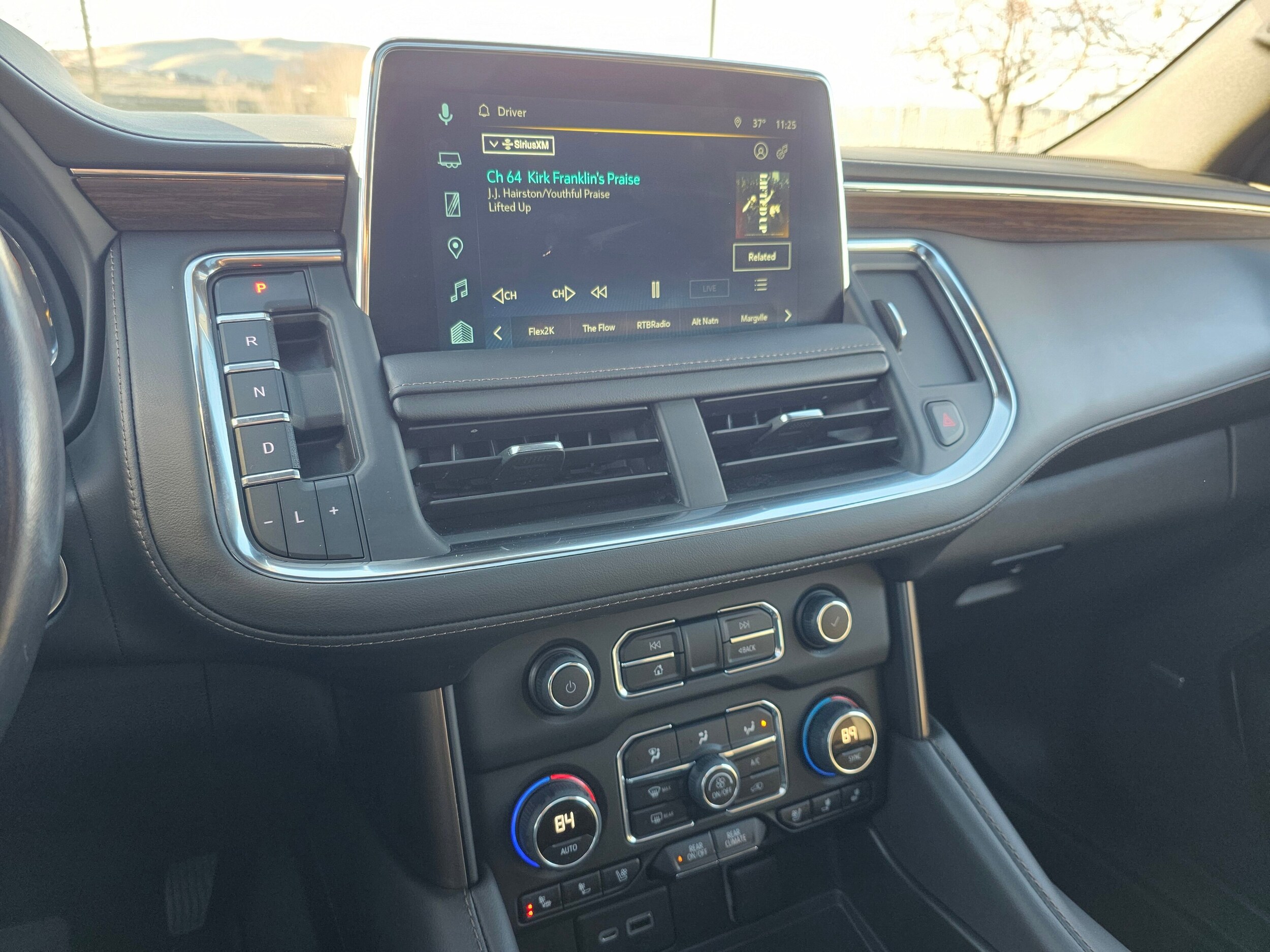 Used 2023 Black Chevrolet High Country image 51