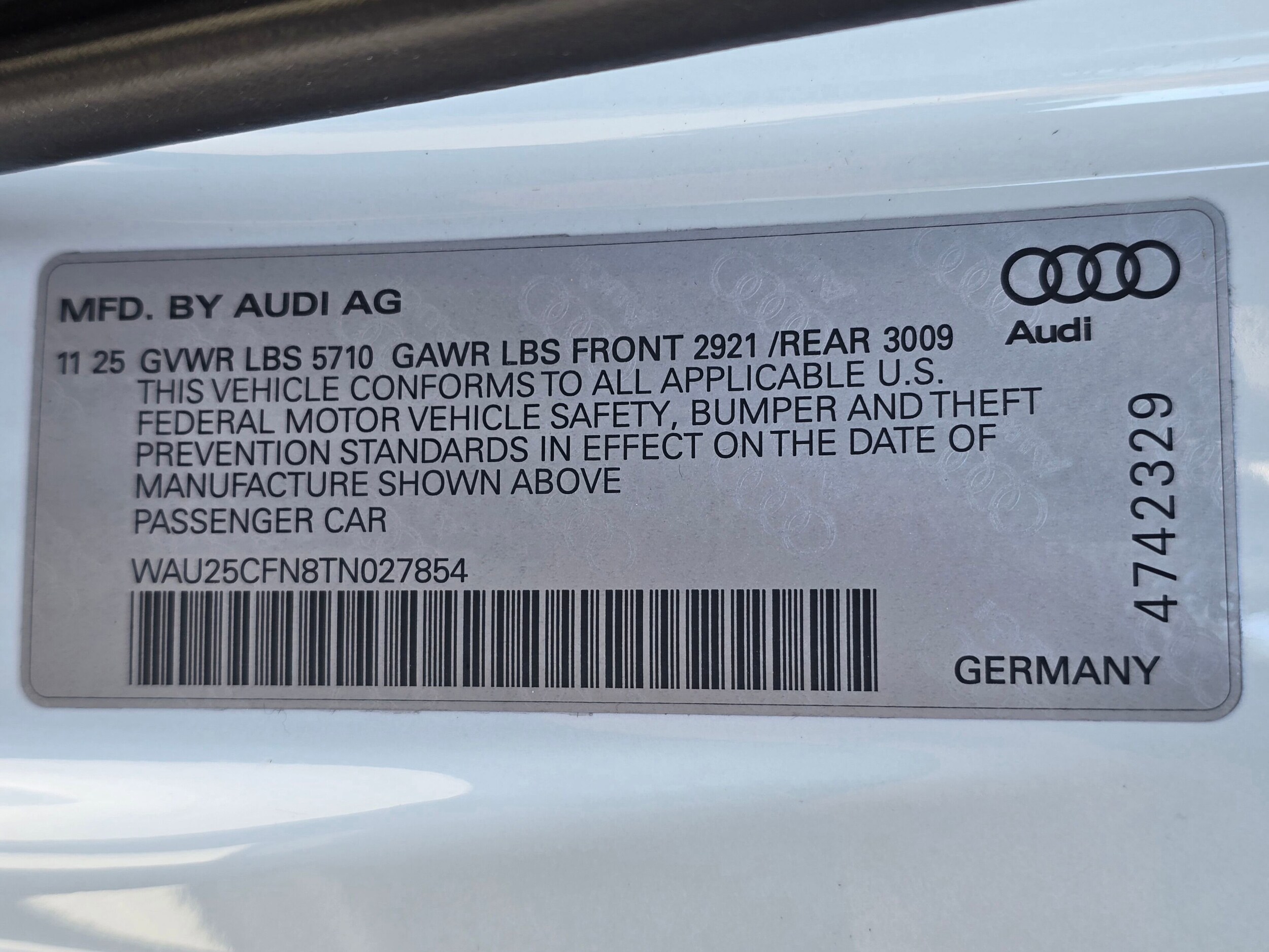 Used 2026 Glacier White Metallic Audi Premium Plus image 31