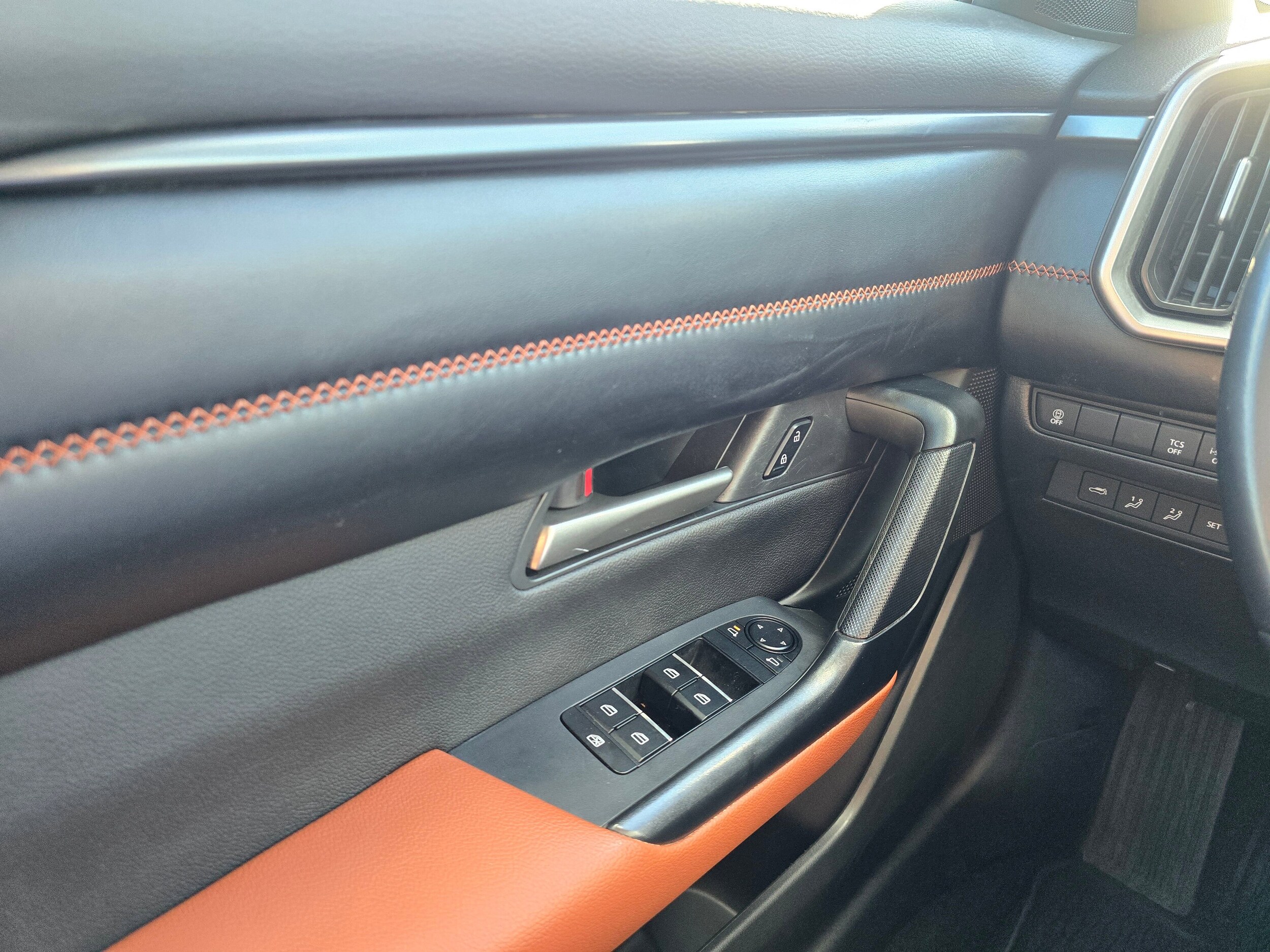 Used 2023 Wind Chill Pearl Mazda 2.5 Turbo image 57