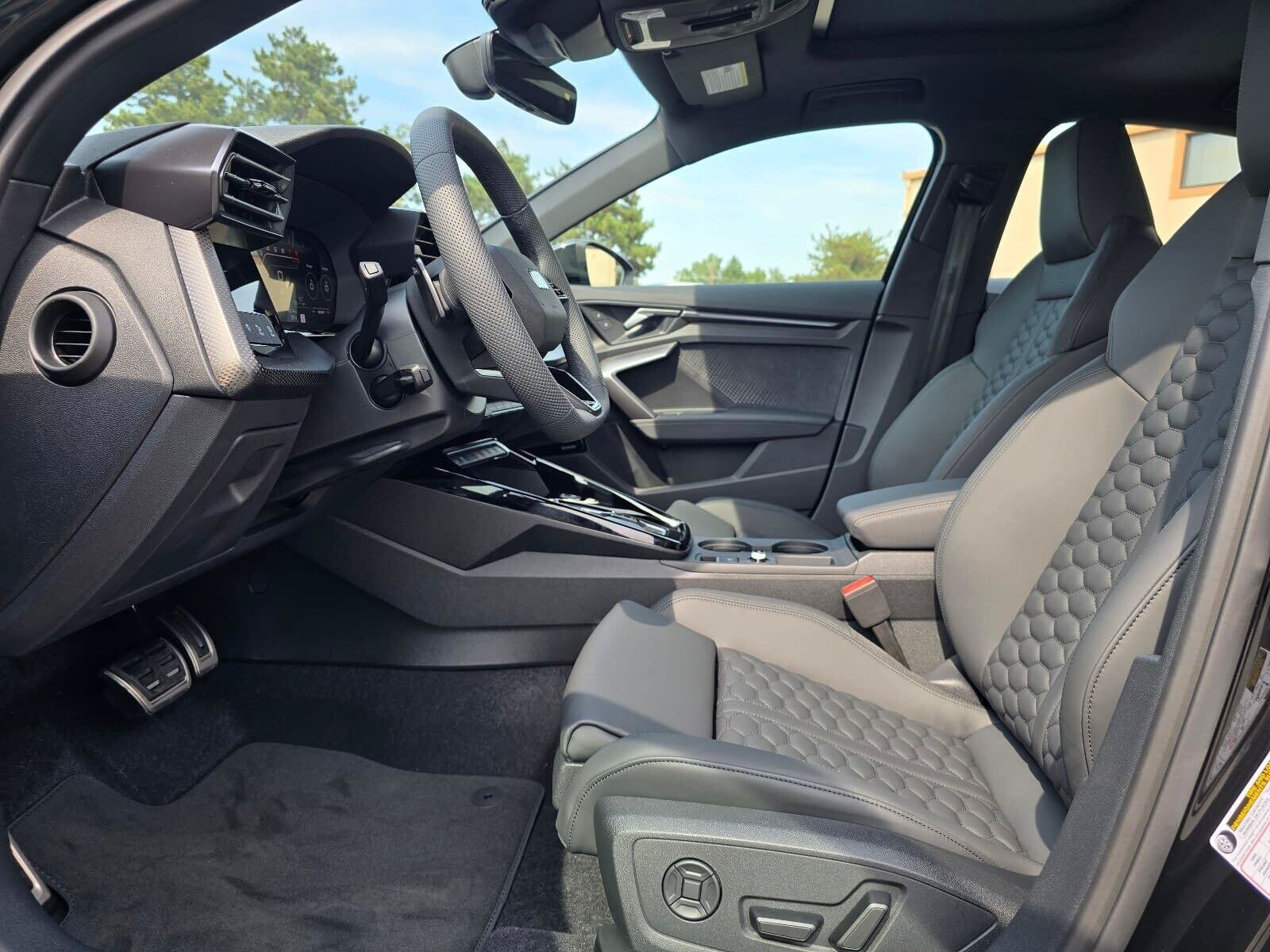 New 2026 Mythos Black Audi 2.5T image 10