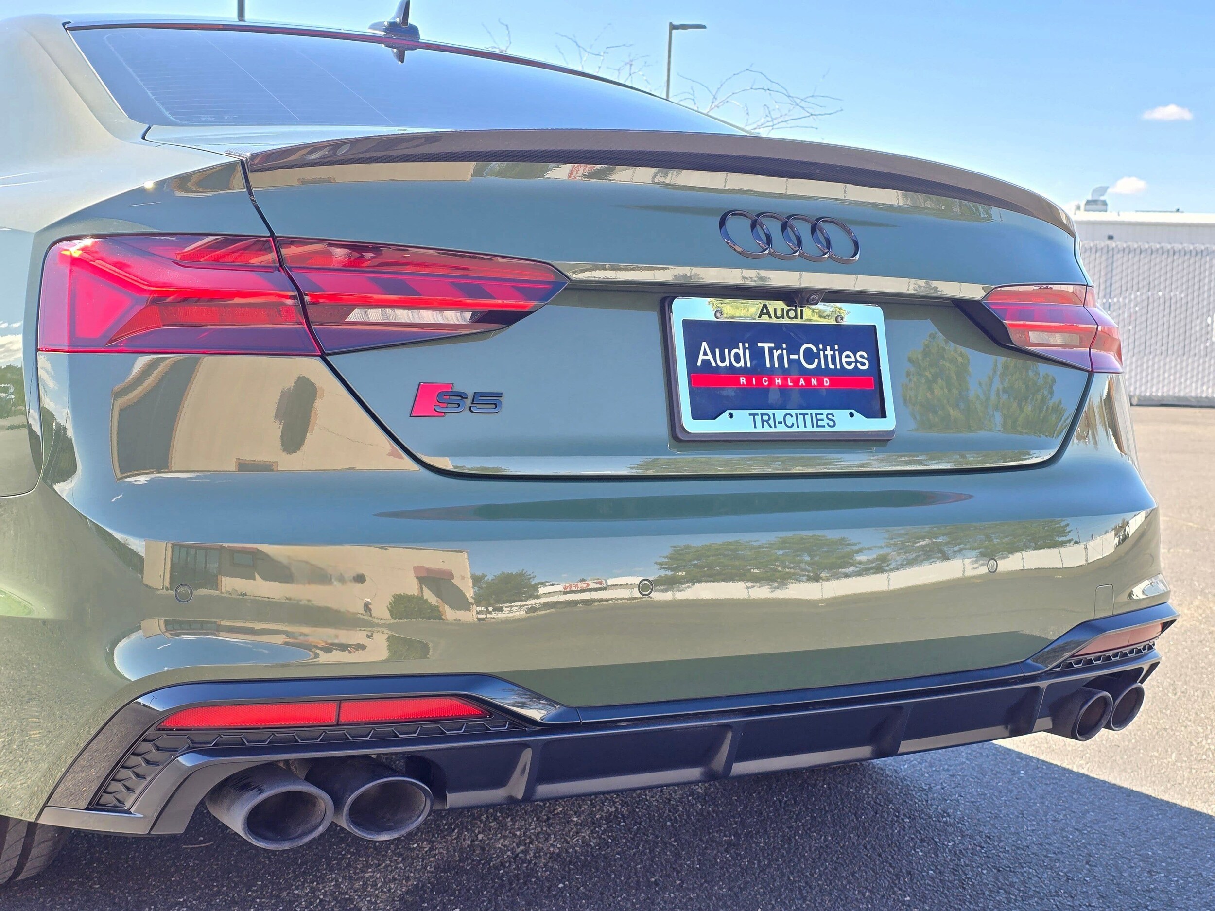 Used 2023 District Green Metallic Audi Prestige image 7