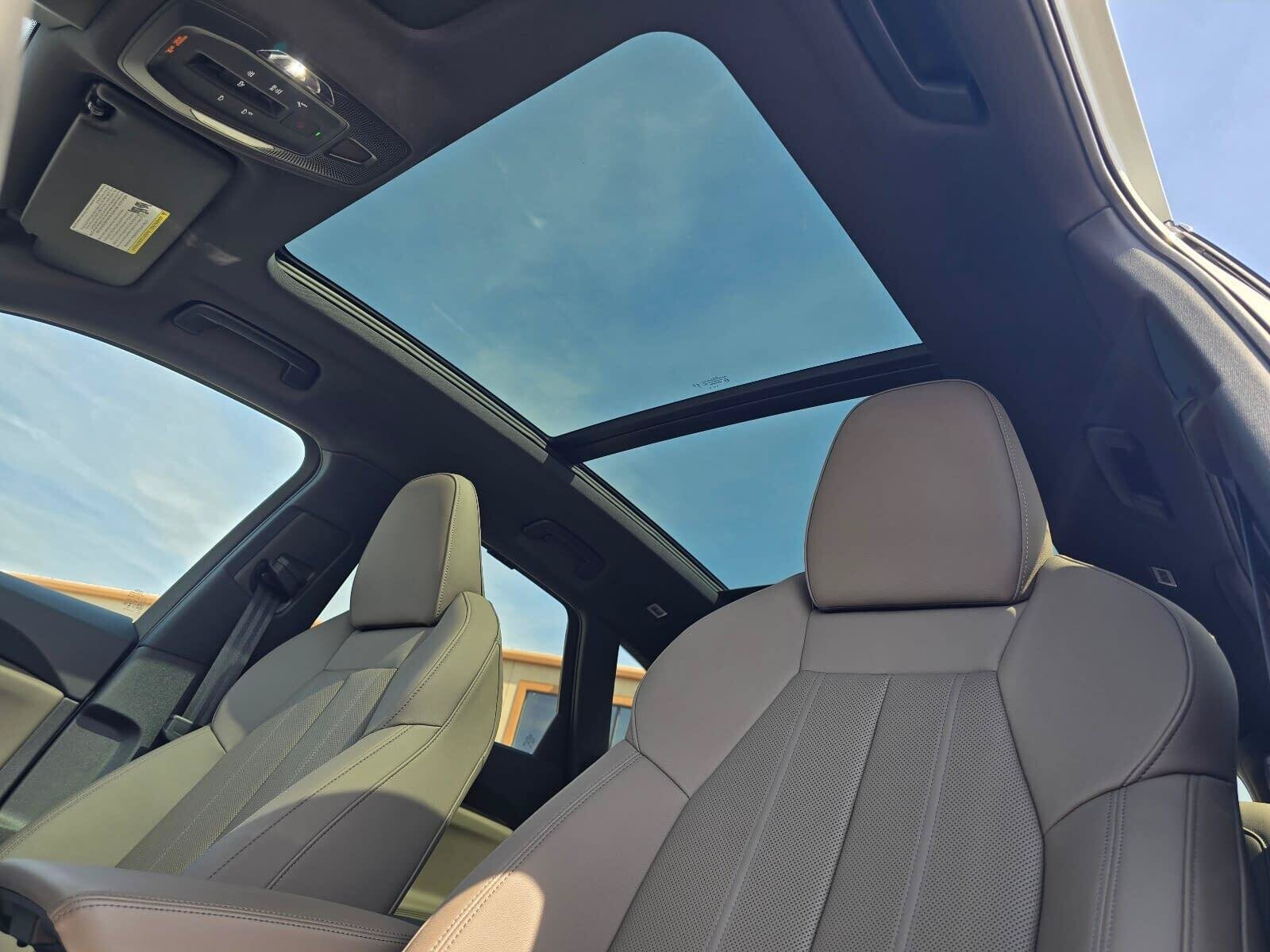 New 2026 Glacier White Audi 2.0T Premium Plus image 27