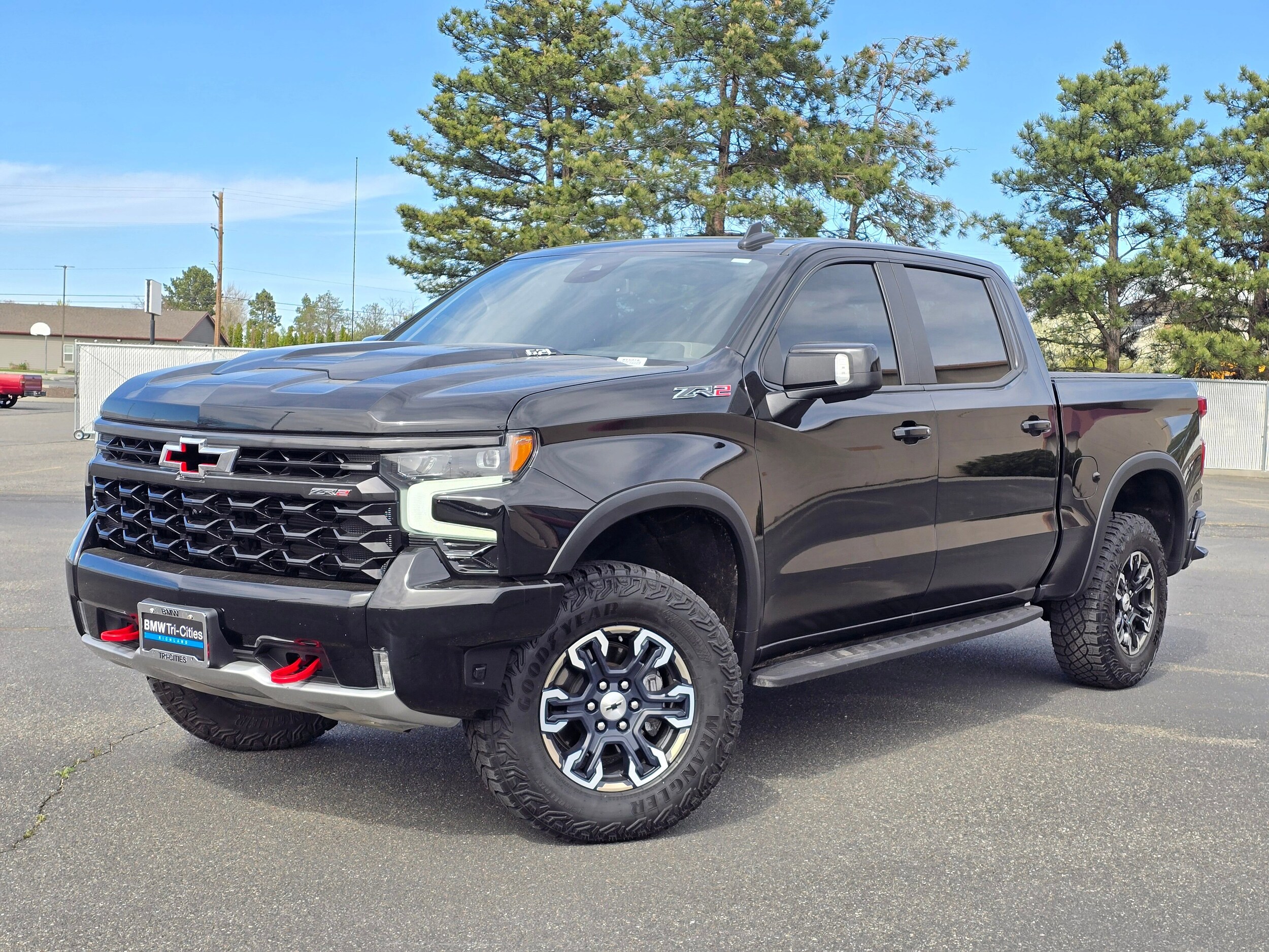 Used 2023 Black Chevrolet ZR2 image 34