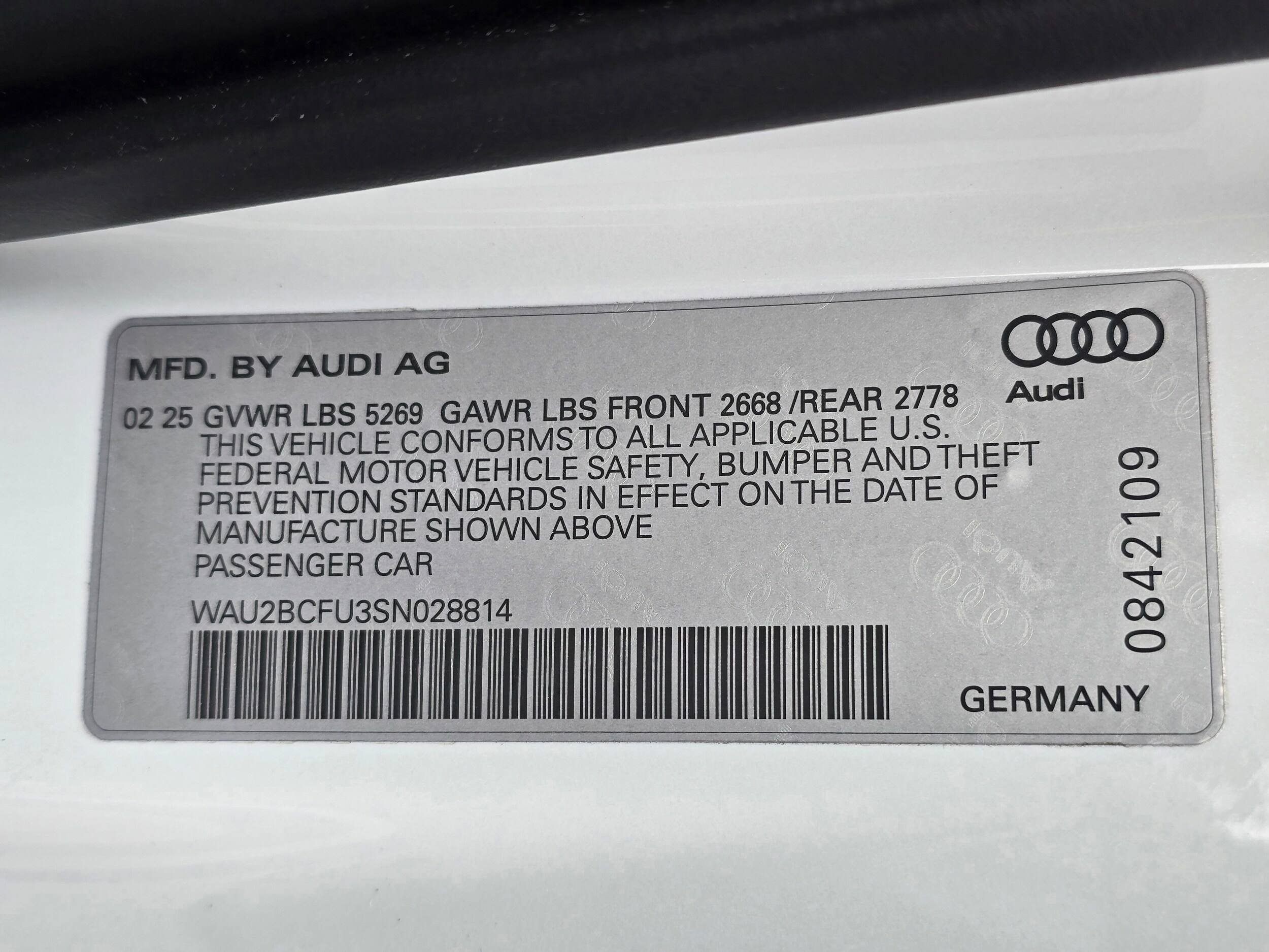 Certified Used 2025 Glacier White Metallic Audi Premium Plus image 61