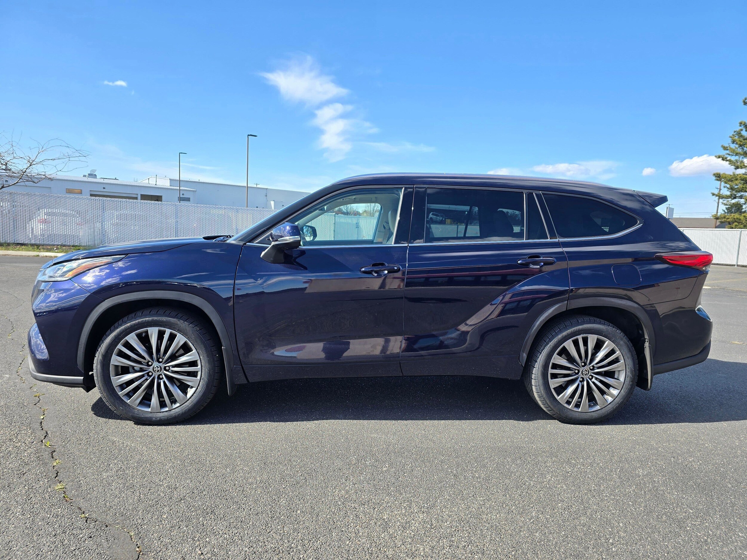 Used 2020 Blueprint Toyota Platinum image 3