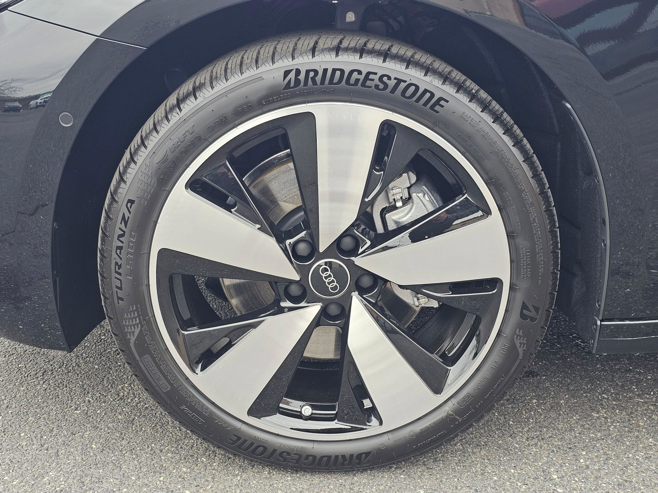 New 2025 Mythos Black Audi 2.0T Premium Plus image 8