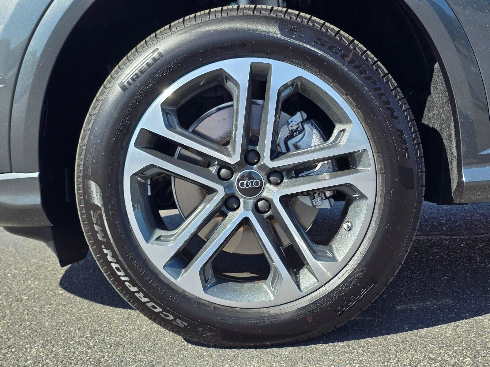 New 2026 Daytona Gray Pearl Audi 2.0T Premium image 8