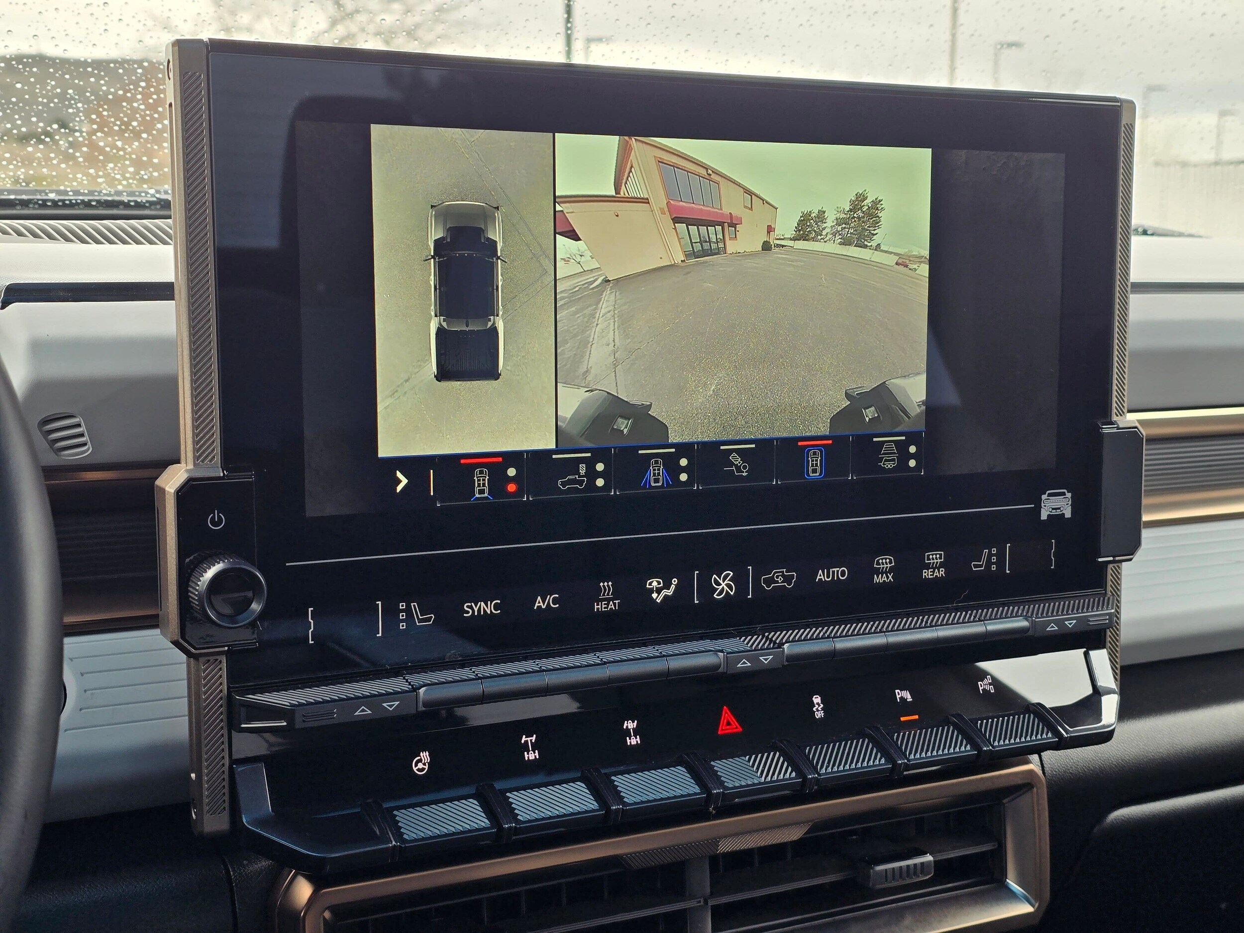 Used 2024 Void Black GMC 2X image 20