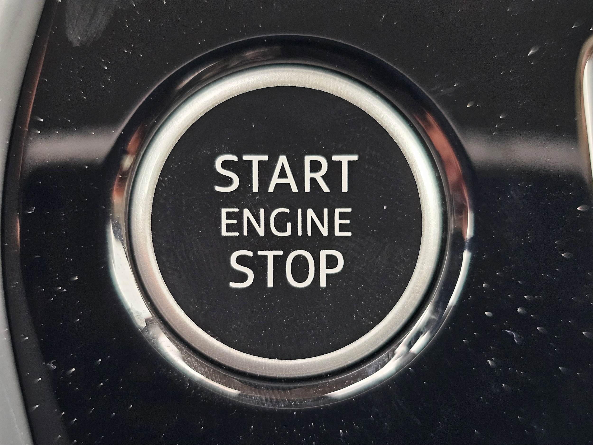 New 2025 Grenadine Red Audi 2.0T Premium image 12