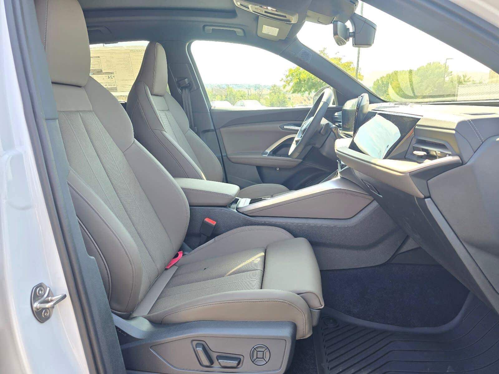 New 2026 Glacier White Audi 2.0T Premium Plus image 14