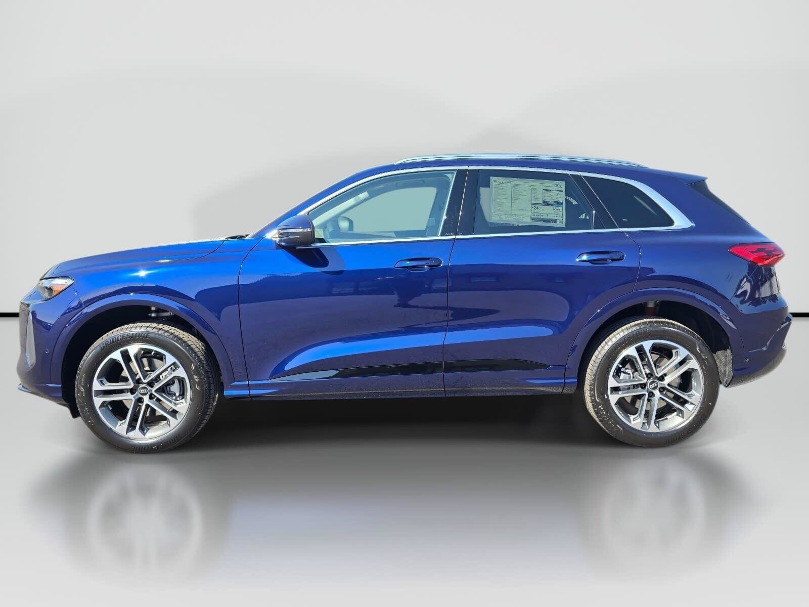 New 2026 Navarra Blue Audi 2.0T Premium Plus image 3